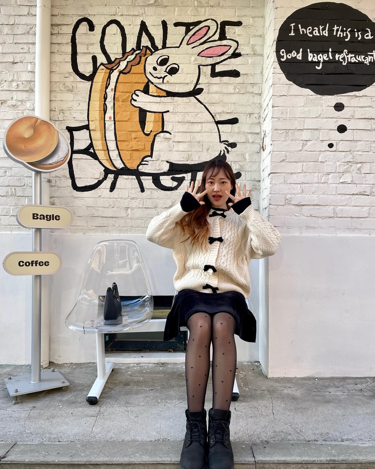 가도가도 끝이없는 연남동 카페😮
베이글이랑 토끼랑 너무 귀여웅🥯🐰