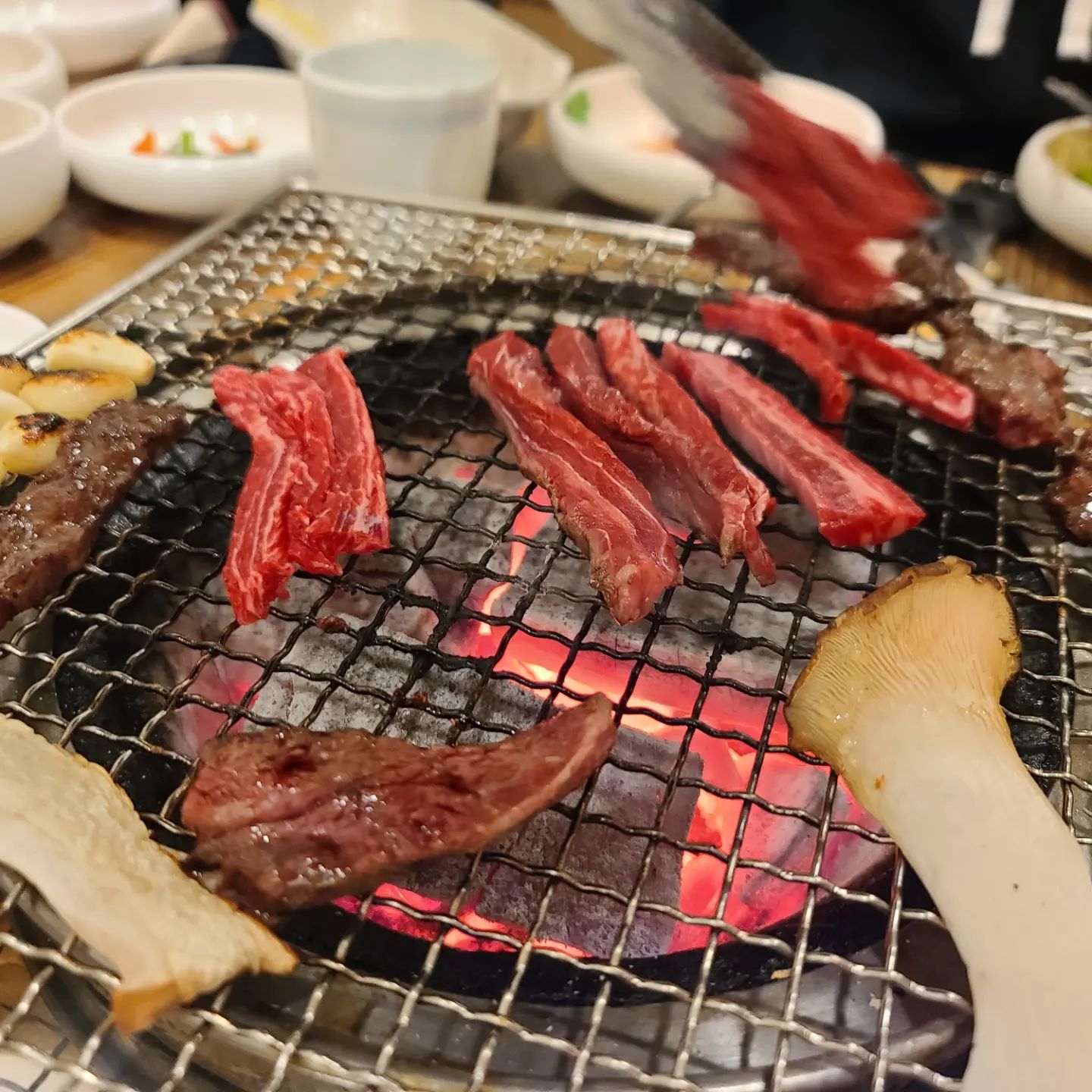 오랜만에 한우🐮
역시..... 맛있다 😋😋

.
.
.
.
#옛기와 #기장맛집 #부산맛집 #오시리아역맛집 #부산롯데월드맛집