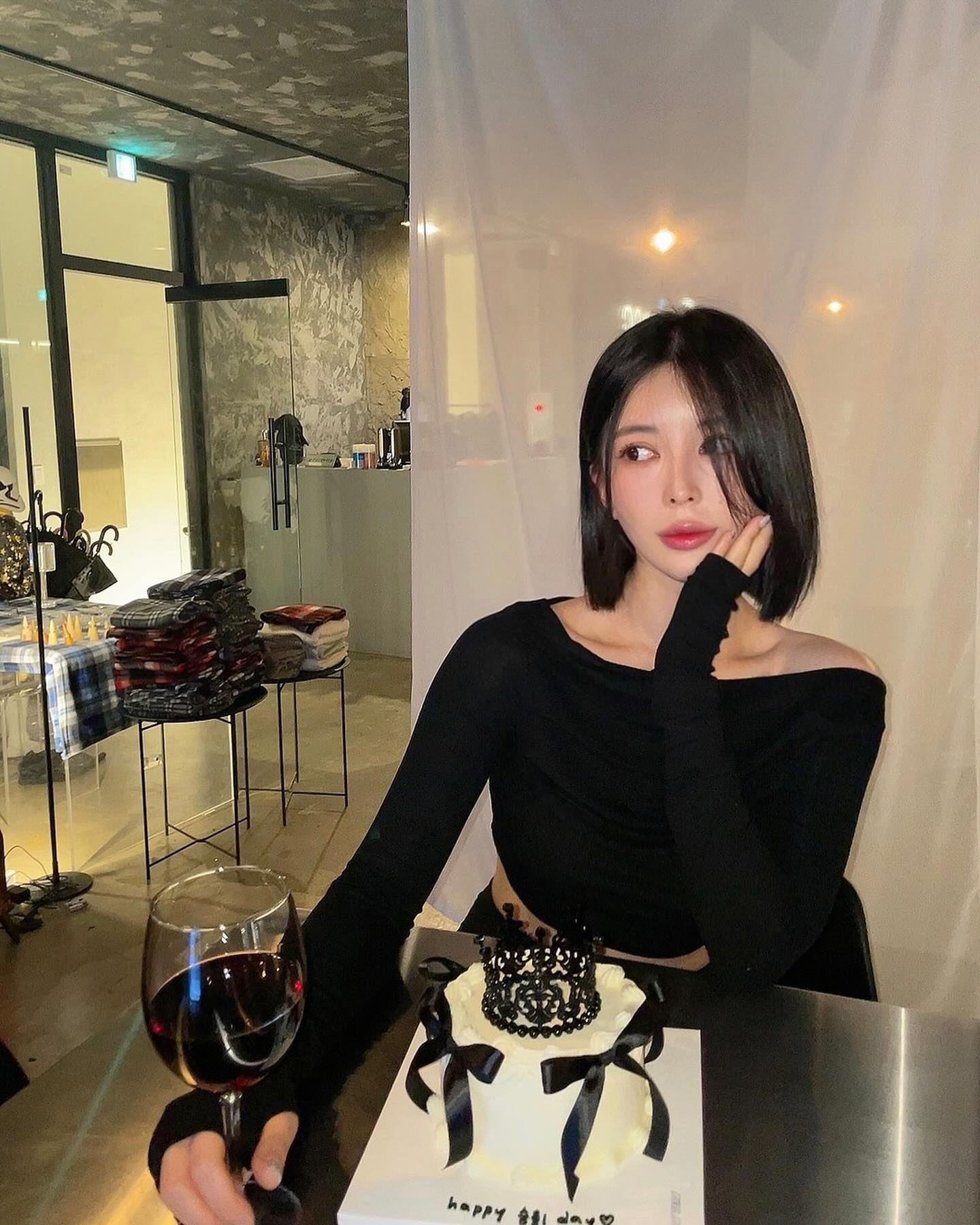 원래 생일은 한달이쥬🖤