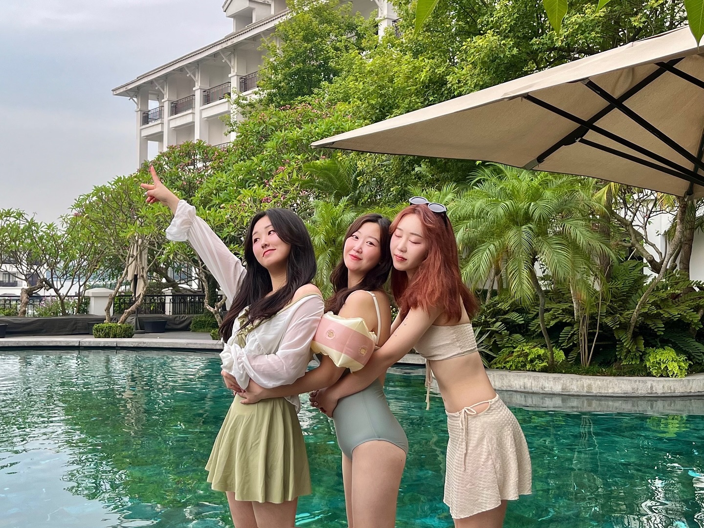 서로가 아니었다면 못버텼을 여름 하노이 여행
우리 이제 우정 아니고 전우애다 ? 🤭🤭🖤