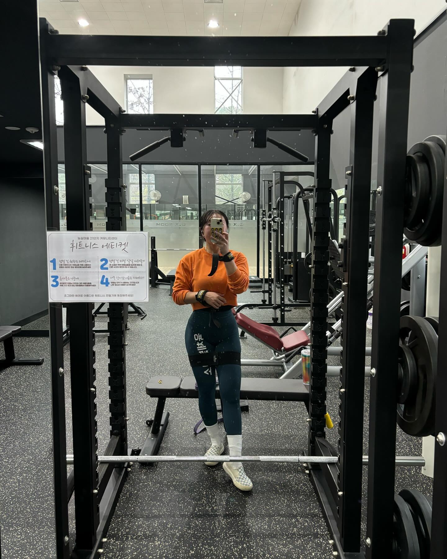 등원하자마자 오늘도 바쁘게 움직이는 월요일😉
집안일도 내할일도 모두챙기려면 
후다닥 정신없는 하루시작!