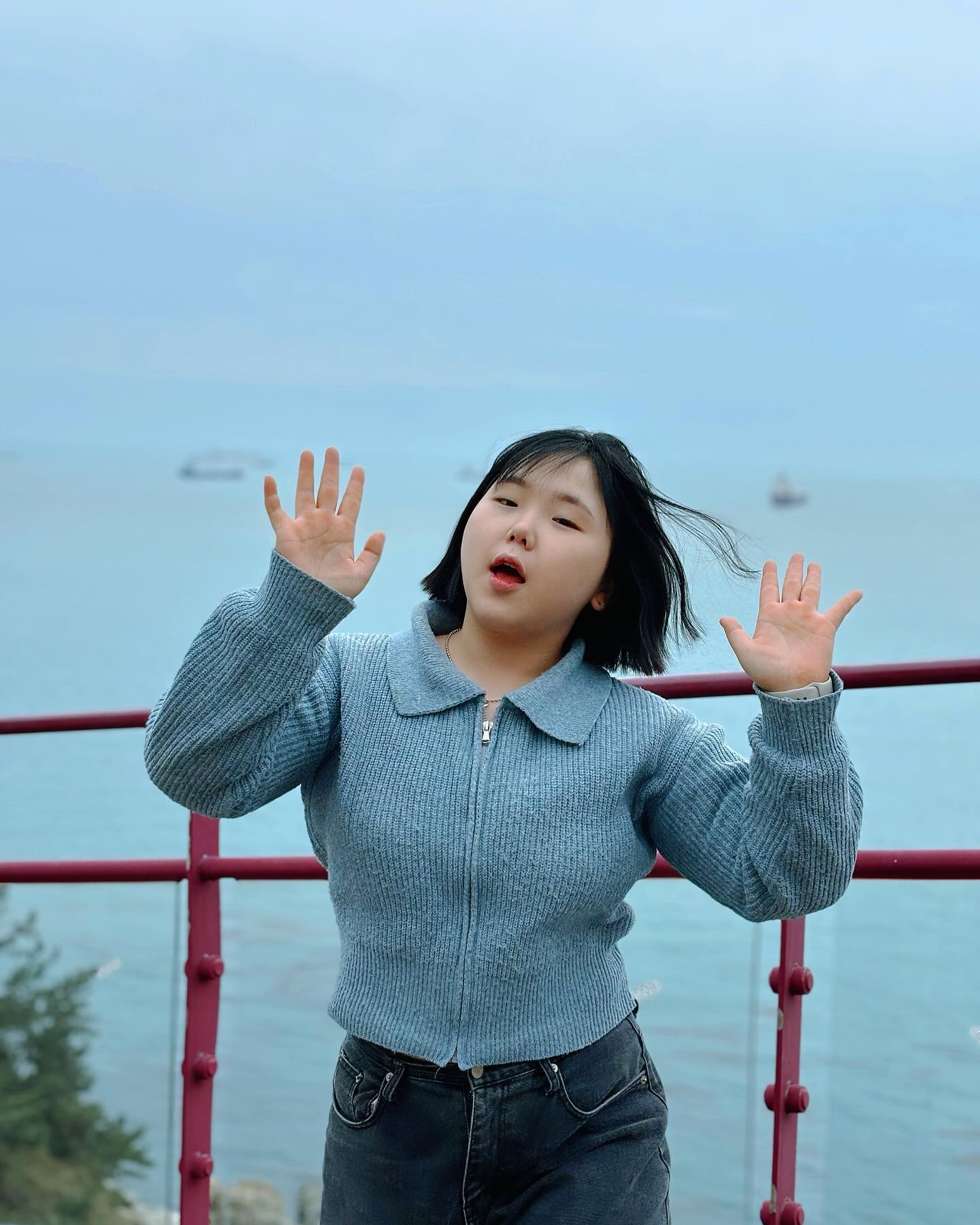 𝟐𝟒.𝟎𝟑.𝟏𝟎~𝟏𝟏 𝑩𝒖𝒔𝒂𝒏

흰여울 문화마을인지도 모르고 그냥 카페 찾아갔을뿐🤭