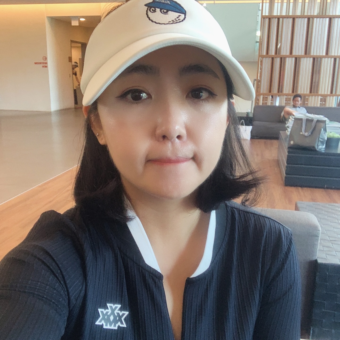한여름에 골프는 아니다 ⛳️
야간골프라도 해도 땀줄줄 어지러움🥲
가기 전부터 이미 더위 먹은 상태였더니
정신못차리고 헤저드..헤저드..헤저드..
골프공을 몇개를 잃어버린건지 ;;;

#원더클럽 #클럽72