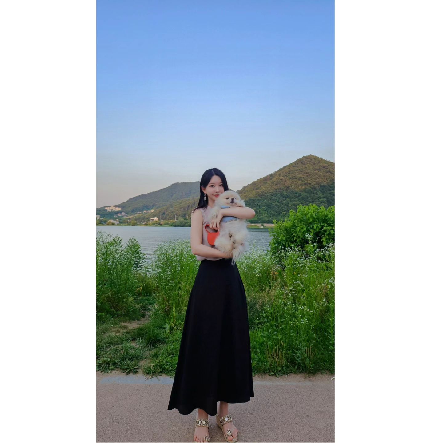 내향견이 외향인 만나서 고생이많아 😆ㅋㅋㅋ
어딜가나 내바라기 ❤️ 
담엔 미용하고 놀루가쟈 
오늘은 즉흥이였어 늘그랬듯이~