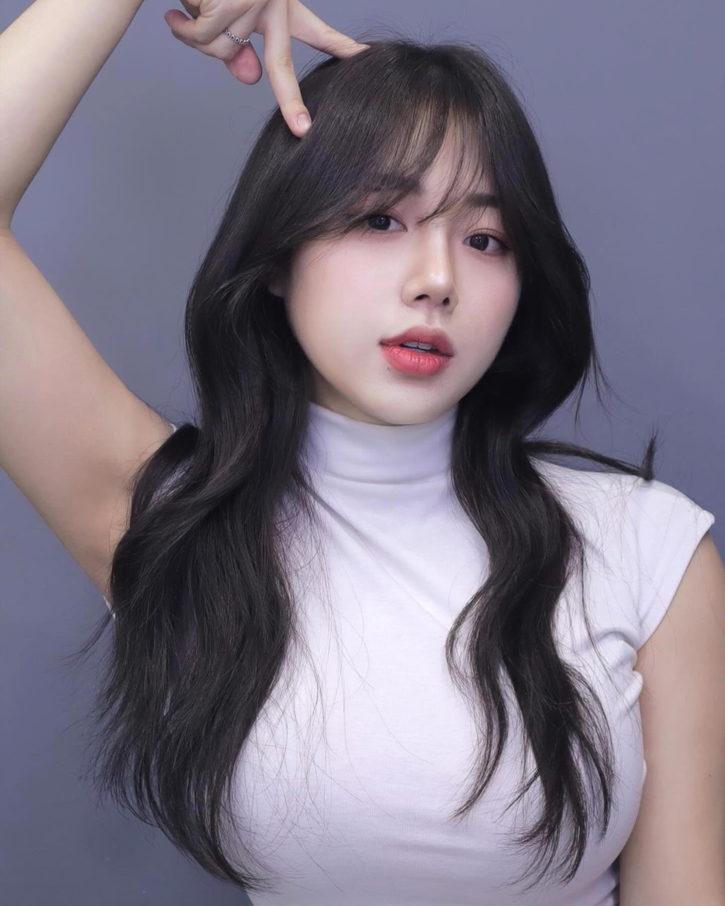 오늘 오전에 머리 염색해쨔나 🐰
기분 좋아서 그믐달도 찍었짜나 🤍

까만건 싫지만 노란 브라운도 싫고
붉은 기 도는 것도 싫은 나의 니즈를
완벽하게 채워주신 nanalog_y.reum 

까망은 싫지만 톤다운은 하고 싶어 !!
였는데 징짜 세련되게 나와서 죠타 .. 🖤

At nanalog_official 

#나나로그 #나나로그신촌