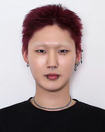 재밌게생겼내요 ! 

.
.
.
.
.

#증명사진 #대구증명사진 #japanstyle #harajukuboy
#punkstyle #punkboy  #piercings  #셉텀피어싱 #피어싱 #septumpiercing