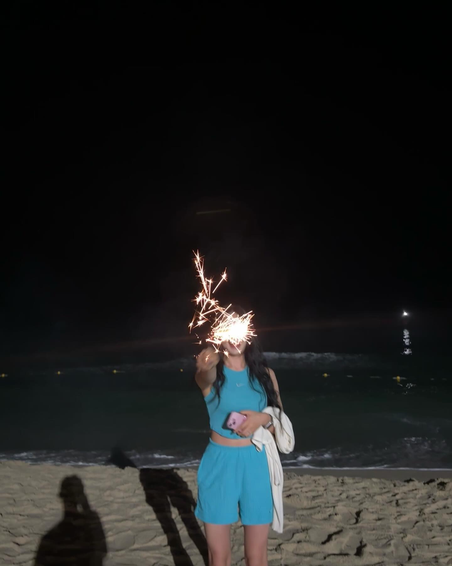 🏊🏻‍♀️🏖️💥