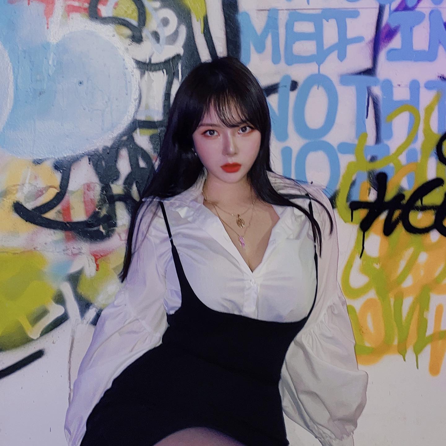 #협찬 어때힙해!?❤️‍🔥 . . 10월에 오픈해서 아는 사람만 안다는 #무지개포차 좋은 기회가 생겨서 다녀왔어여~! 실내포차인데 안에 분수도 있고 분위기 짱짱..ㅠ!! 안주도 마싯고 직원분들도 너무 친절하셔서 친구랑 갔다가 여긴 자주와야겠다… | Instagram