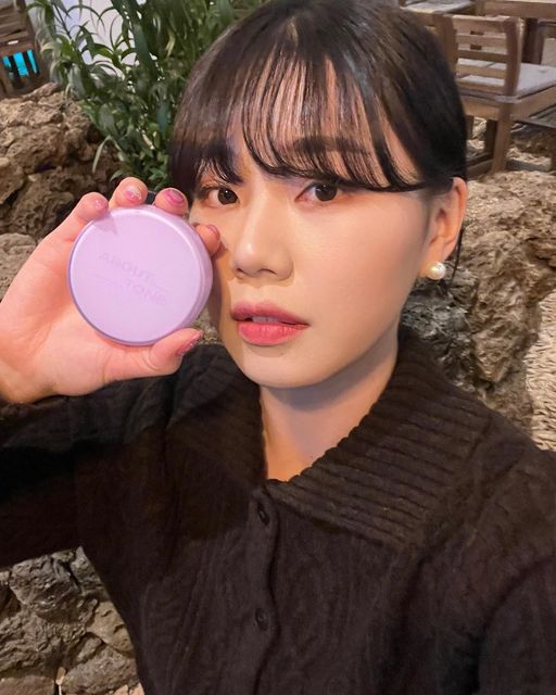 헤무 on Instagram: "#협찬 #어바웃톤 #낫띵벗누드쿠션 ✔️아무것도 바르지 않은 듯, 누디하게 ✔️바른 듯 안바른 듯 누디하게 단점은 커버하고 매끈 피부를 연출해 줄 슬림핏쿠션 ✔️결