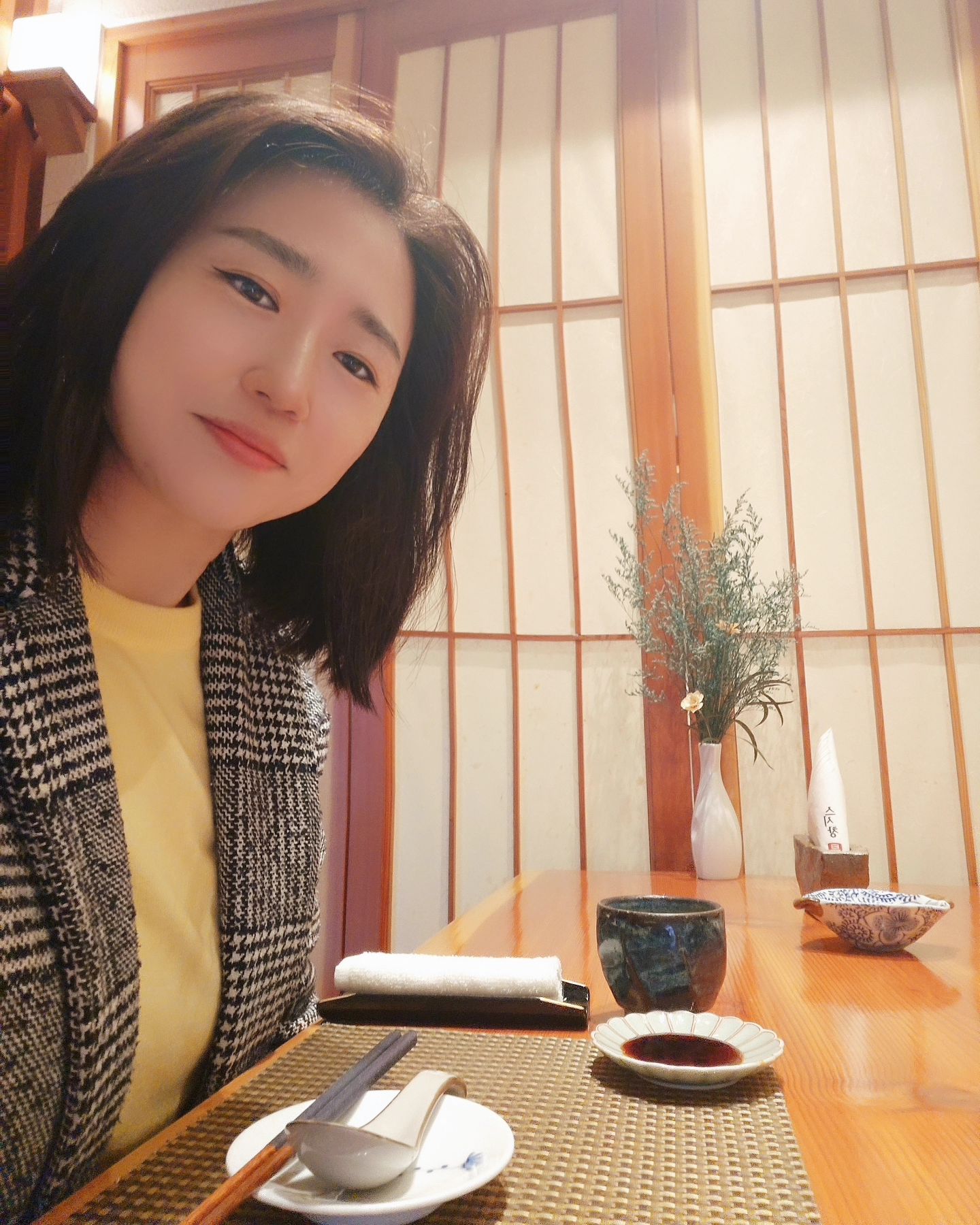 #스시창
언니가 맛있는거 사준다고
데리고 가줬어요😊

너무 맛있게 먹었네요
코스라서 너무 조금씩 나와서
먹을때 감질맛났는데
나올때 배부르지뭐예요😅

코스로 먹기!
담엔 내가 사줄게 언니
잘먹었어 고마와 사랑해♥️😍 

#일상사진 #맛집추천 #창원맛집 
#감사스타그램 #감사일디 #코스요리
#스시맛집 #스시 #스시코스 #맛그램