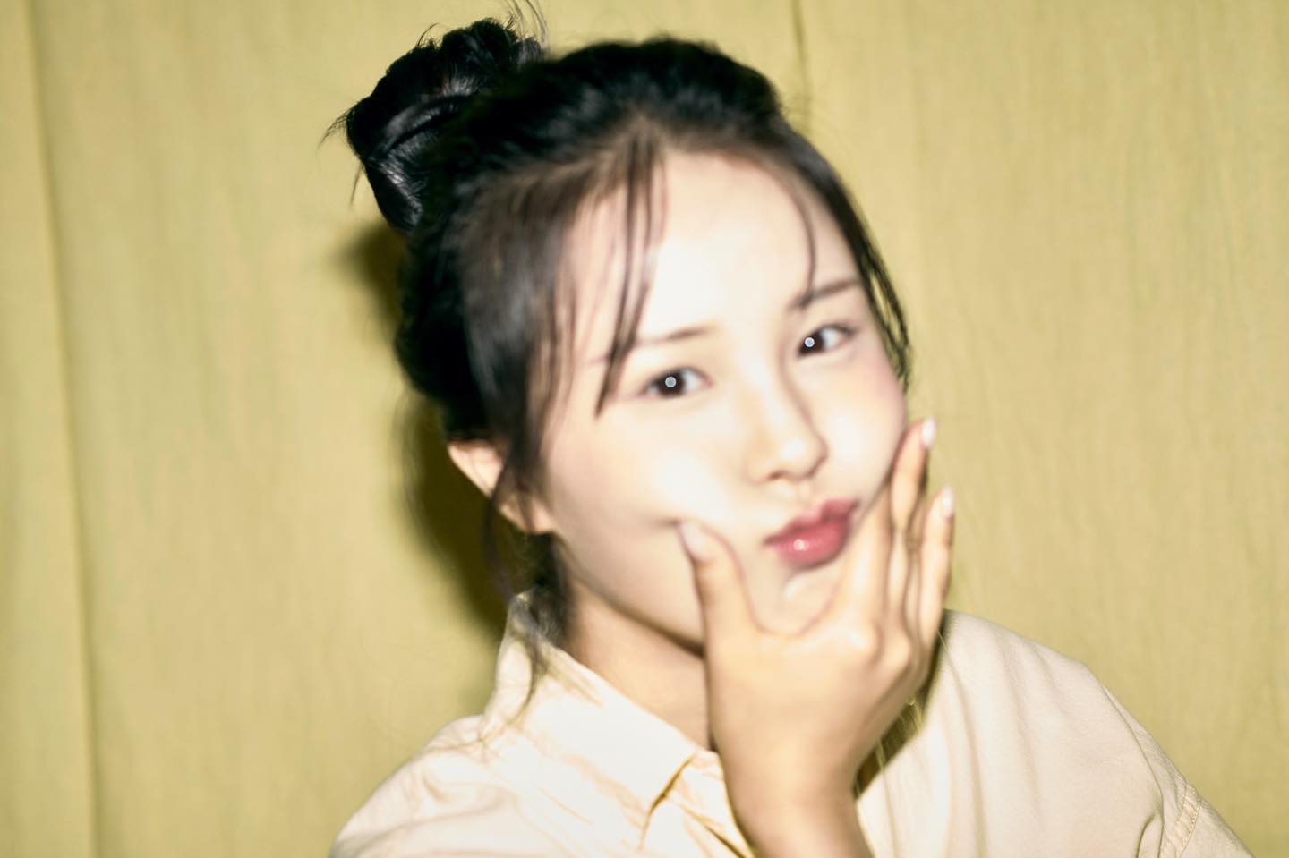 ㅤ
🟡 Yellow Profile
ㅤ
송지우 | Song ji woo