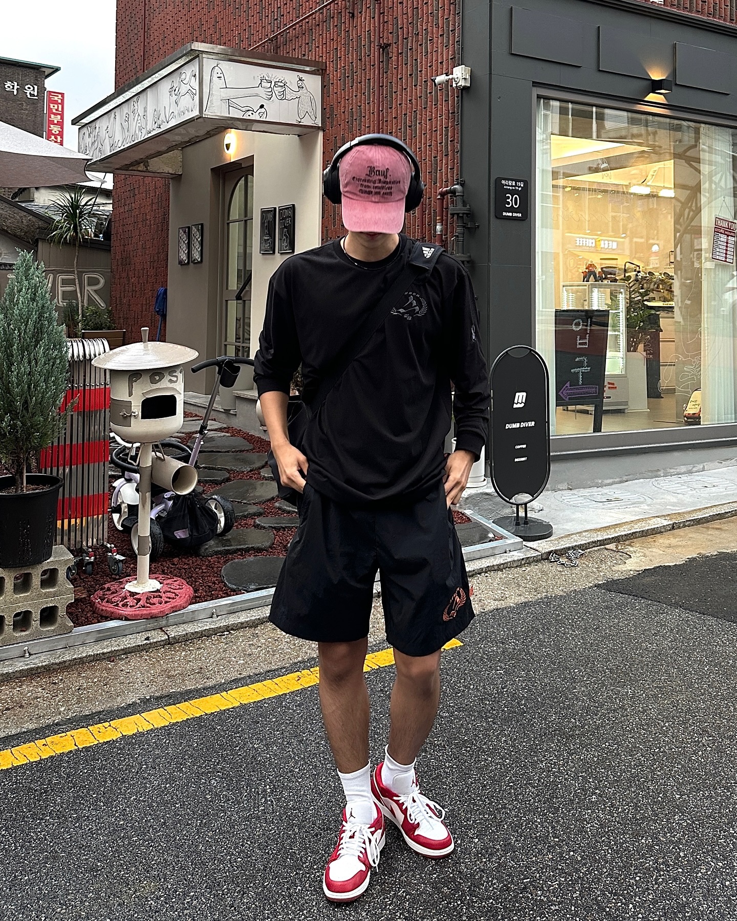 #협찬 #광고 #스파이더 #스파이더코리아 #스파이더티셔츠 #스파이더반바지

spyder_korea 에서 맨즈 스 자수 긴팔 티셔츠[black], 맨즈 맨즈 스 우븐 숏츠[black] 제품을 제공받았습니다.