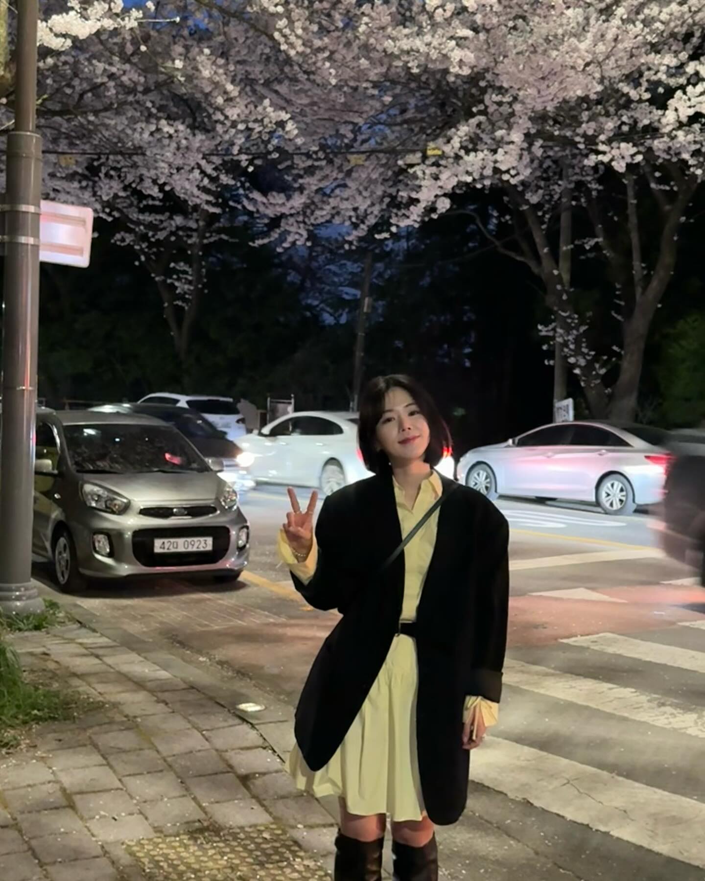 밤에도 이쁜데,,,이거 찍을라고 3시간동안 길거리에 있었다지(?)