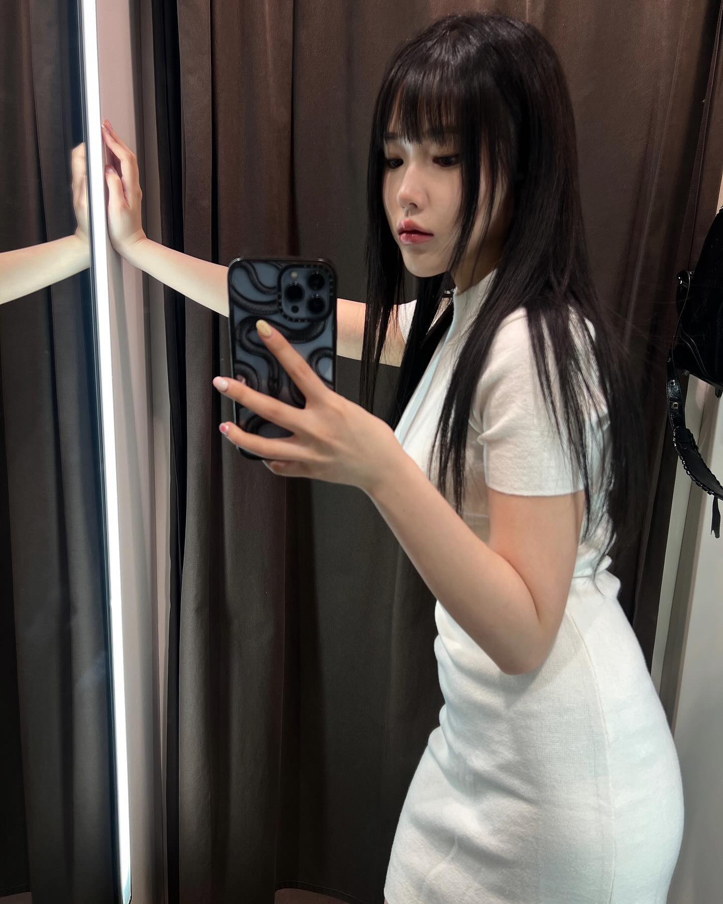 찌짐 못 먹는 옷
해피 연휴 보내세요