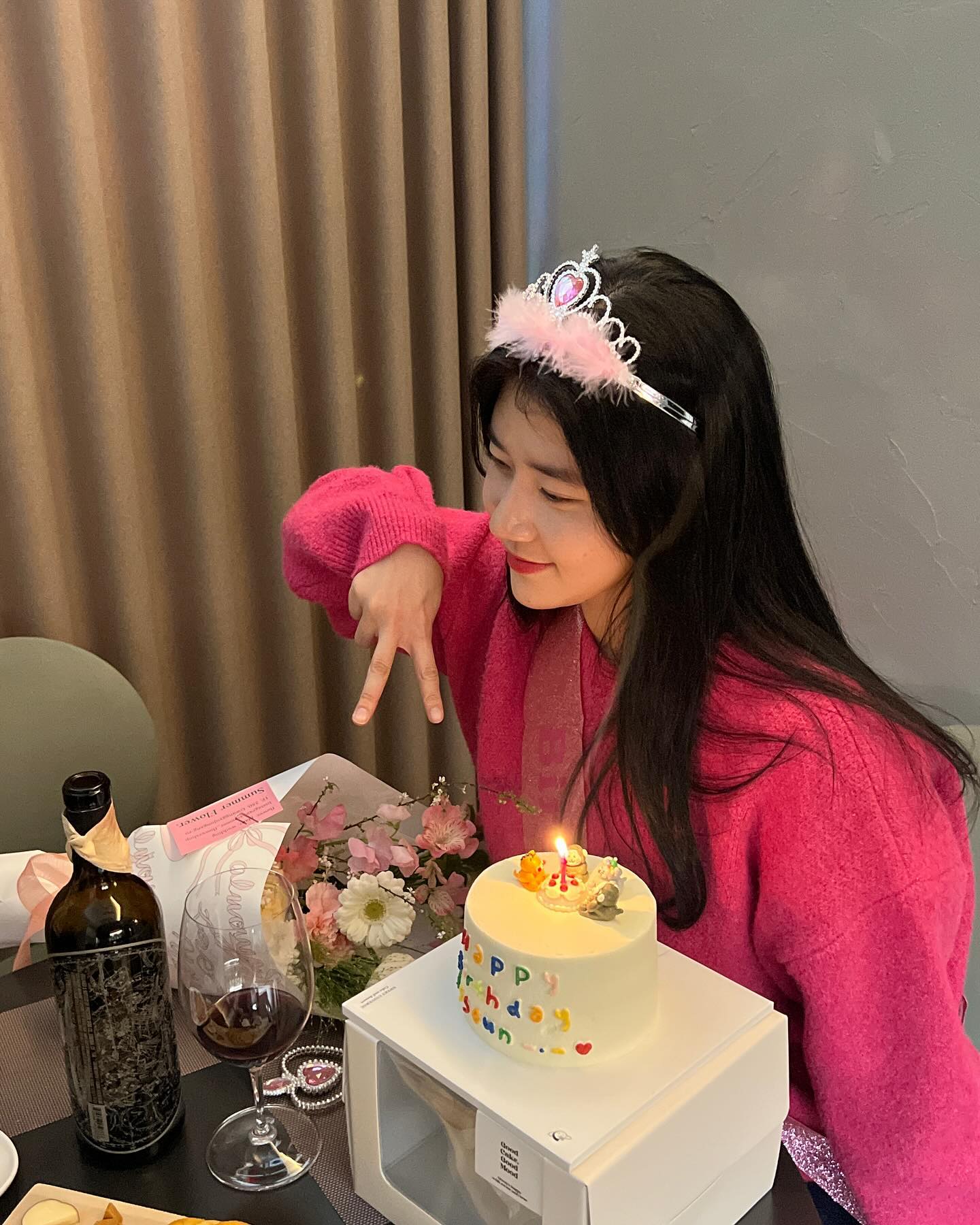 해피벌쓰데이투미
24년 여러분 덕분에 행복합니댜❤️💙
