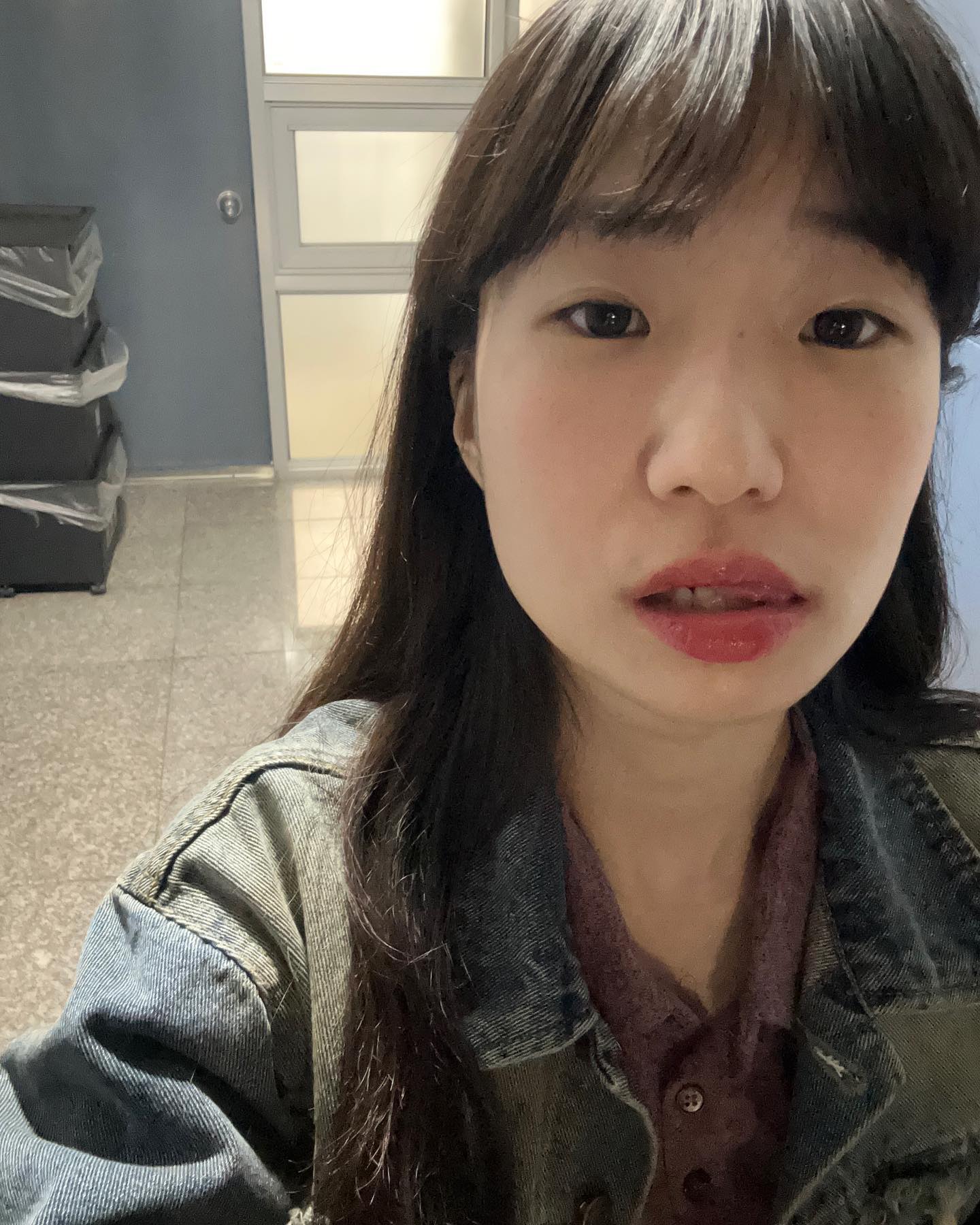선서! 앞으로는 넷플, 유튜브에 휘둘리지 않고 인스타 열심히하겠습니다