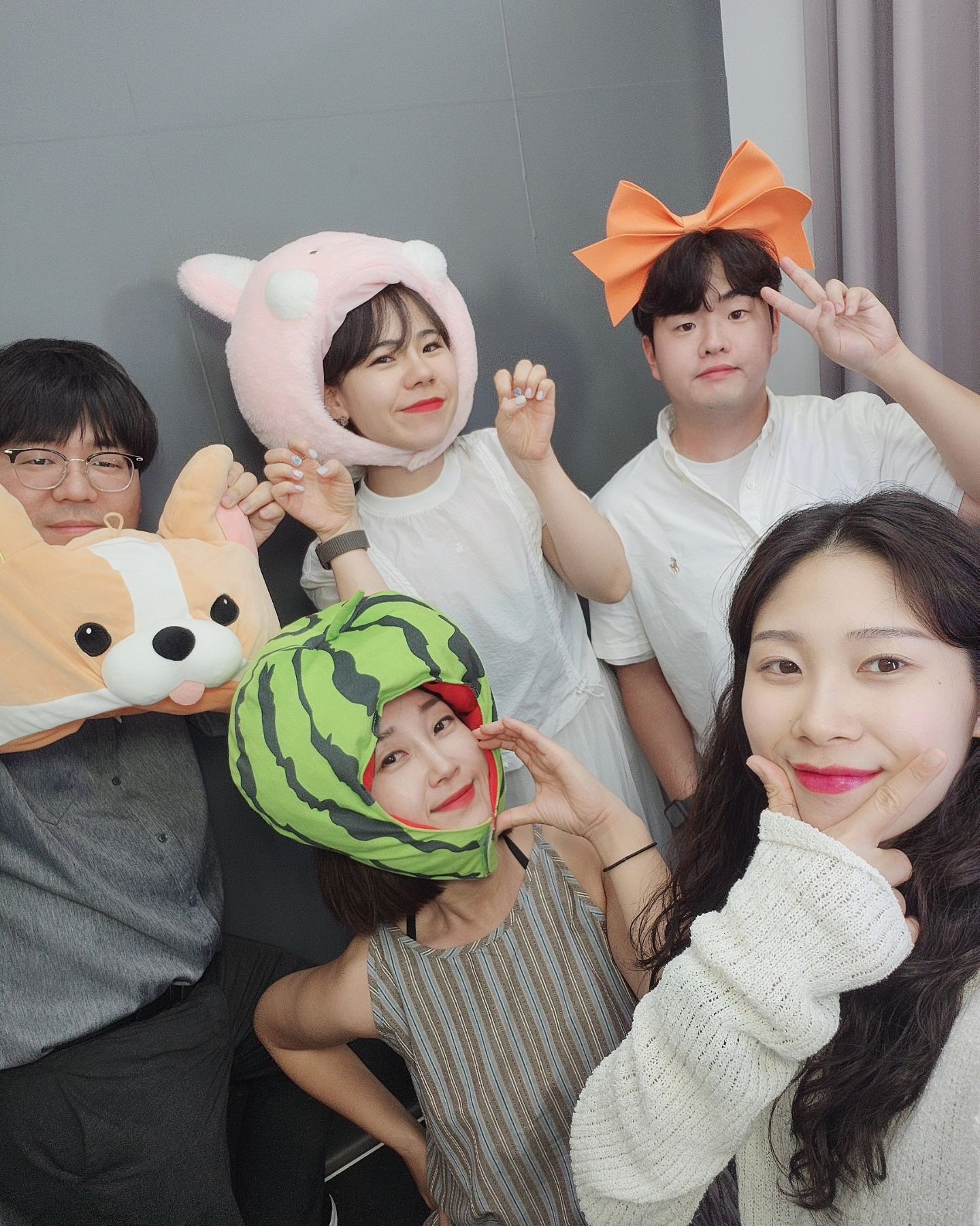 새움 탕진이들
밍디&주현 할만큼했다
.
#새움이들 #탕진팸 #밍지주현퇴사