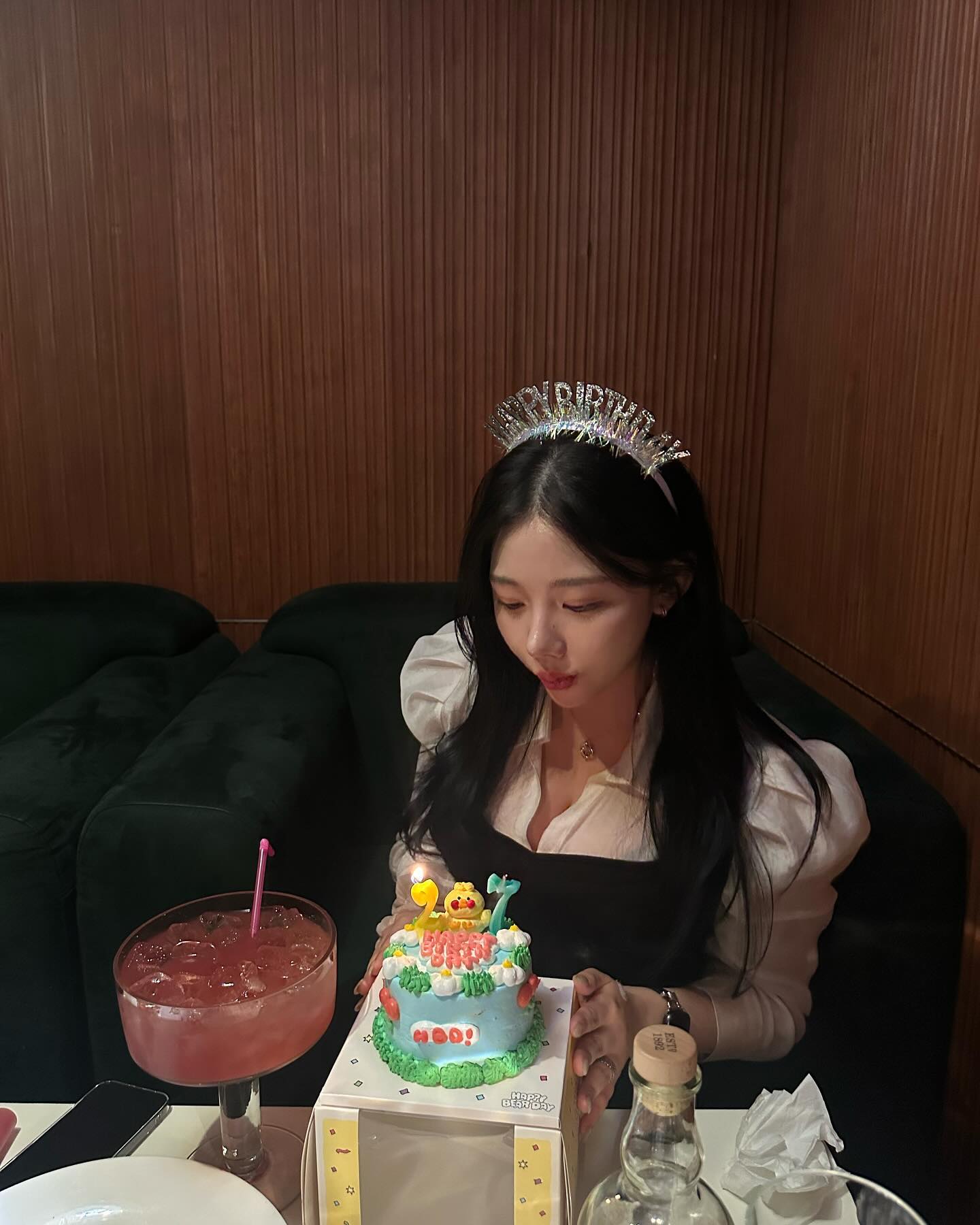 Yeye 바쁜 일상에 항상 감사합니다.
모두 모두 날 사랑해서 감사합니다.