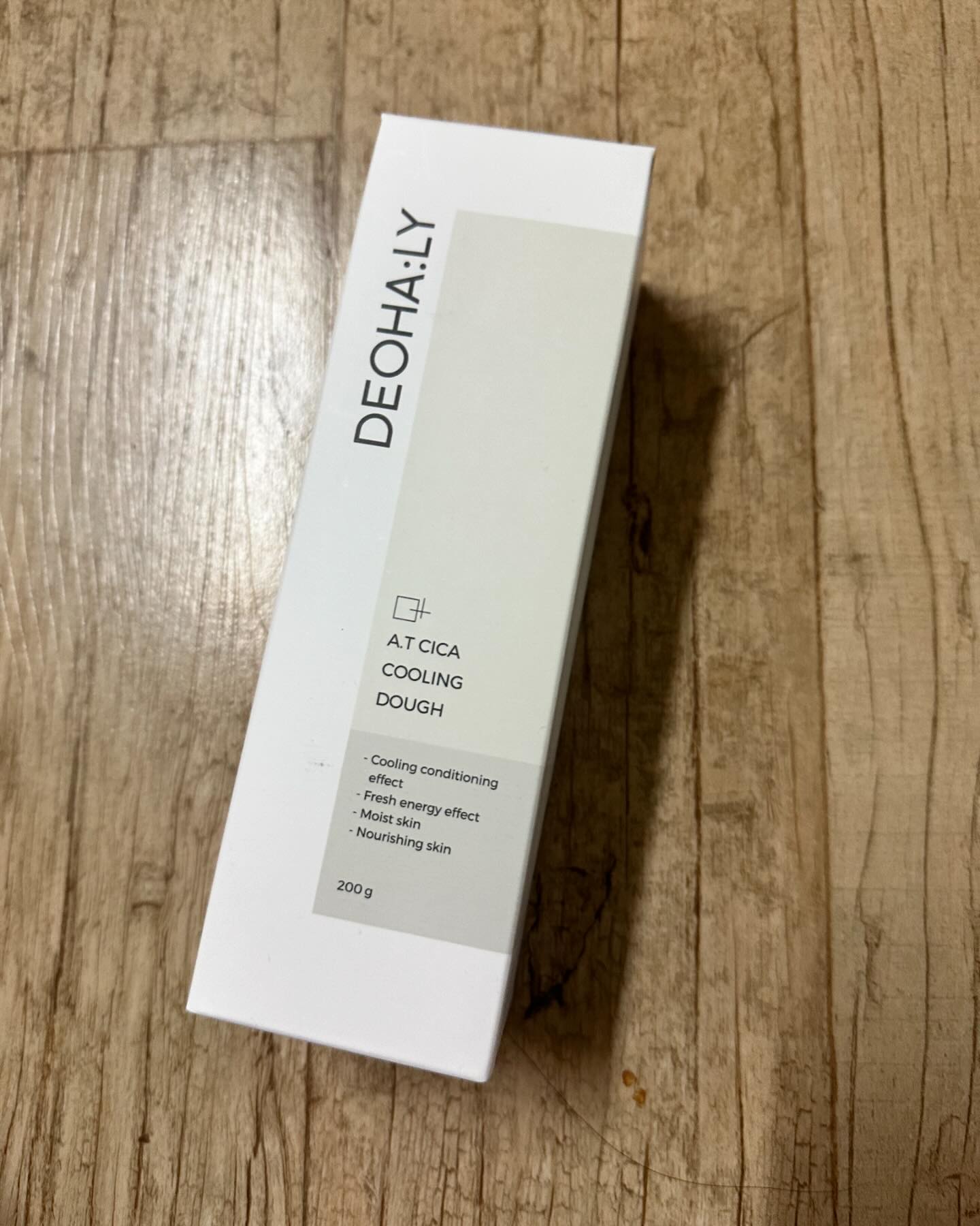 #할인구매 deohaly_official #더할리쿨링도우 #피부진정케어
굳는데도 금방걸리고 팩을하고나면 피부가 보송보송해지고 얼굴말고도 바디까지 가능하다고 되어있어서 샤워전에하고 씻어내도되서 더좋습니디ㅡ
 #피부진정 #더할리 #페이스케어 #08L #뷰티 #스킨케어