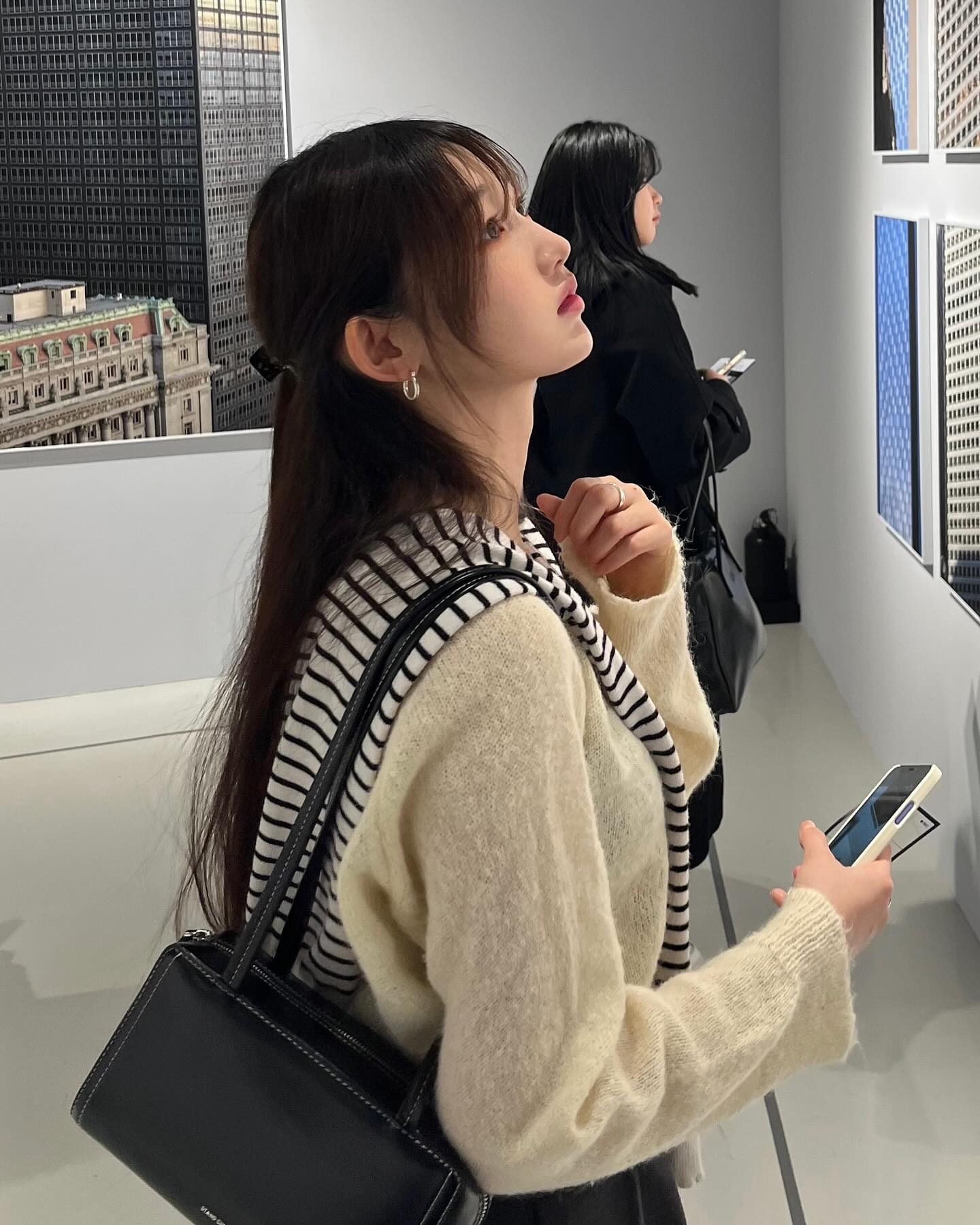 📸🖤
#이경준사진전 #그라운드시소 #그라운드센트럴 #서울전시회