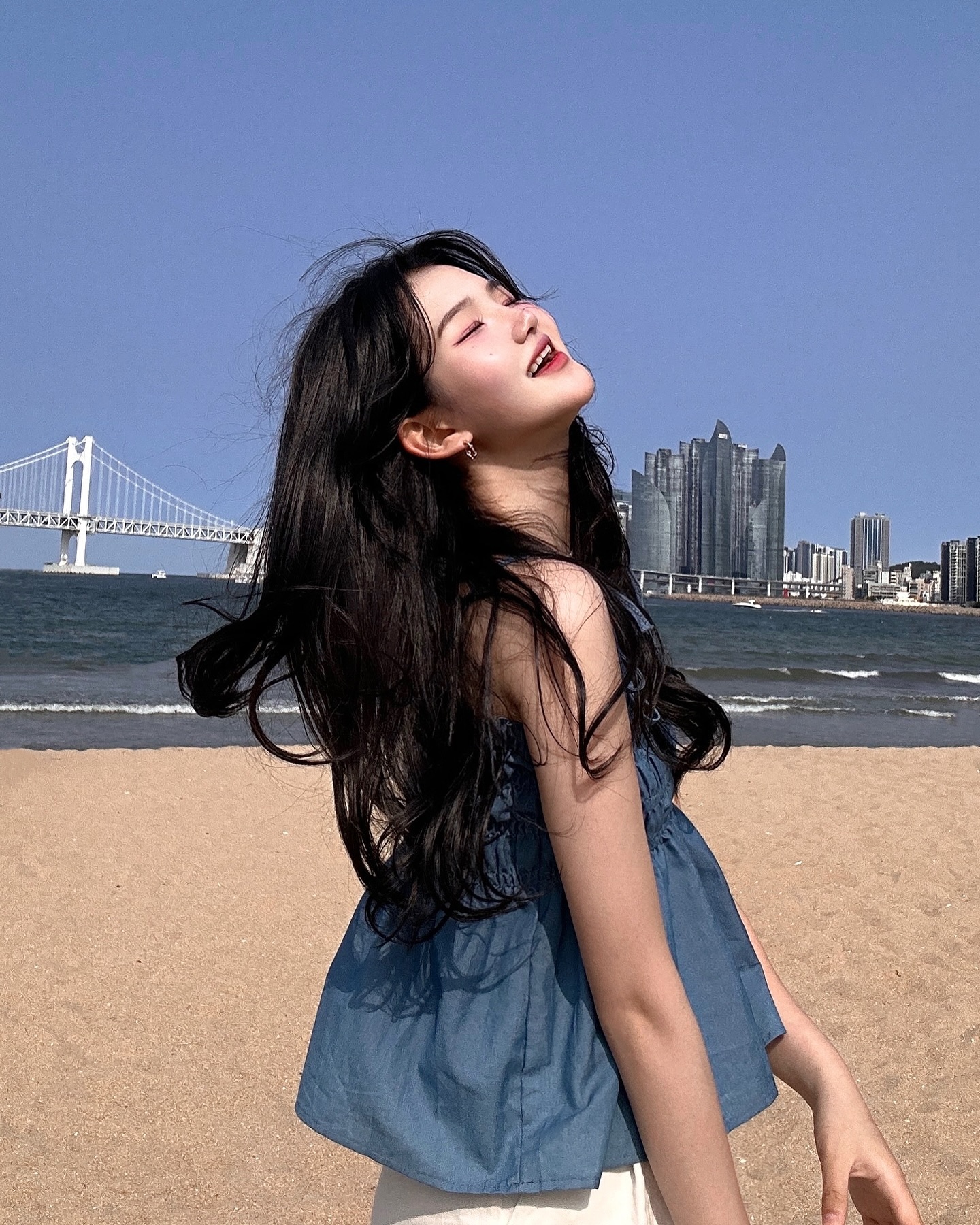 부산🌊🫧🐚🐬
.
.
.
.
.
.
.
.
.

#부산 #광안리 #바다 #광안리해수욕장 #부산여행 #좋아요 #좋반 #맞좋 #첫줄반사 #셀카 #셀스타그램 #팔러우 #데일리 #셀피 #팔러우미 #하트반사 #좋아요반사 #학생스타그램 #얼스타그램 #맞팔 #선팔하면맞팔 #인친 #코덕스타그램