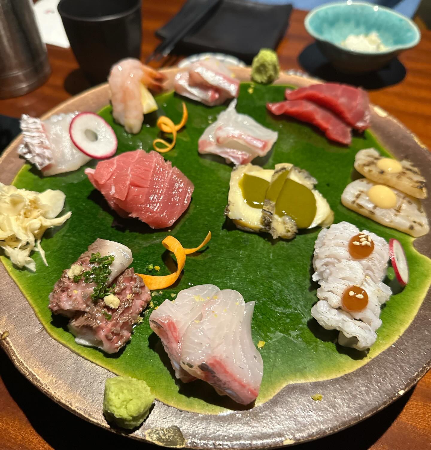 오랫만에 온 내 최애 이자카야..>.<
단품요리들을 코스요리처럼 
음식을 부순날…. 좋은 사람 , 좋은 음식 
대접하고 싶으실때 추천드려욤!

.
.
kappo_makoto 

📍주소 : 서울 강남구 언주로 168길 5  2층
⏰영업시간: 18:00 - am 01:00
✉️ 예약가능