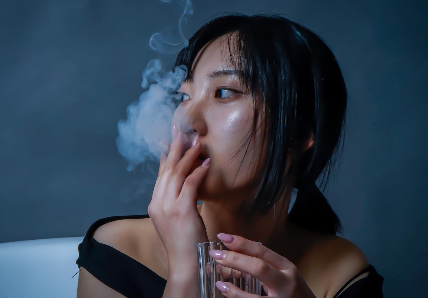 PUFF PUFF -

Model. lxnmxi0