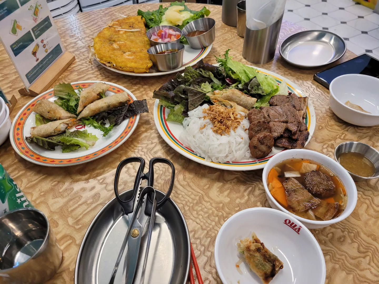 새해 첫날
영화보기,맛있는거먹기

#새해#새해첫날#데이트#나들이#영화#영화감상#모아나2#존잼#먹방#먹스타그램#분짜#반세오#짜조#소확행