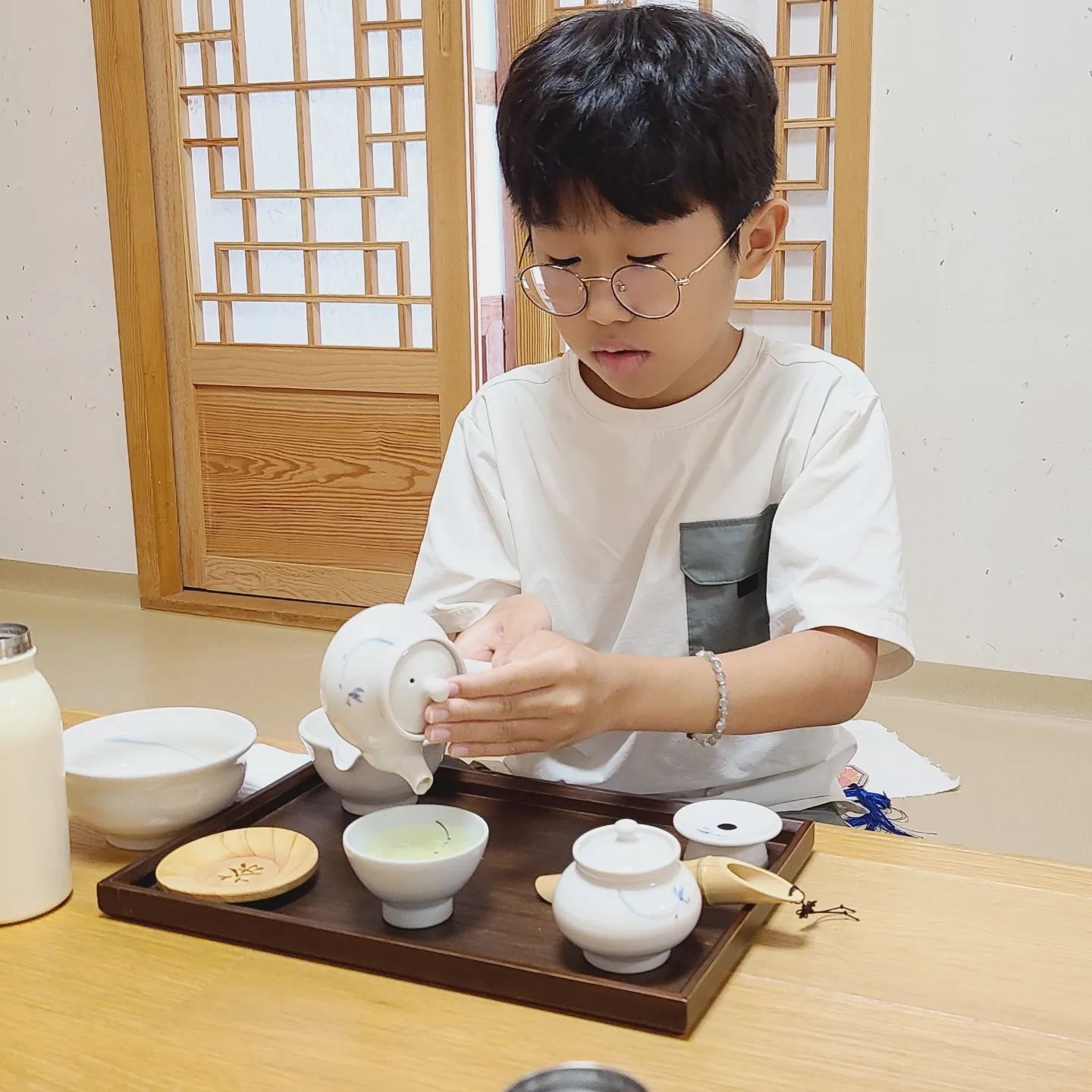 특별한 다도체험도 할수 있는 영주 선비세상 

#영주여행#일주일살아보기#영주가볼만한곳#영주여행코스#영주아이와#영주갈만한곳#영주가볼만한곳