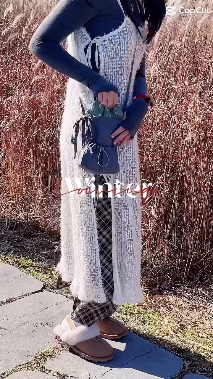 본격적으로 시작된 𝐰𝐢𝐧𝐭𝐞𝐫❄️
겨울여행의 꿀템 조합은 핫팩&어그 오즈웨어! 
여러분의 겨울 최애 조합은 무엇인가요?

#셔터브리티#꿀조합#겨울템#핫팩#ugg