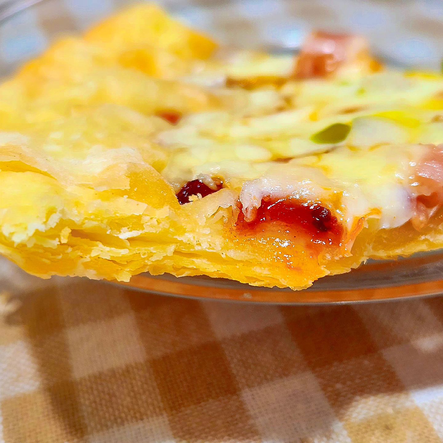 피자 🍕 빵이 페이츄리 라서
부드럽고 맛잇다 ㅎㅎ
.
.
#냉동피자 #간식 #pizza #맛잇는 #food