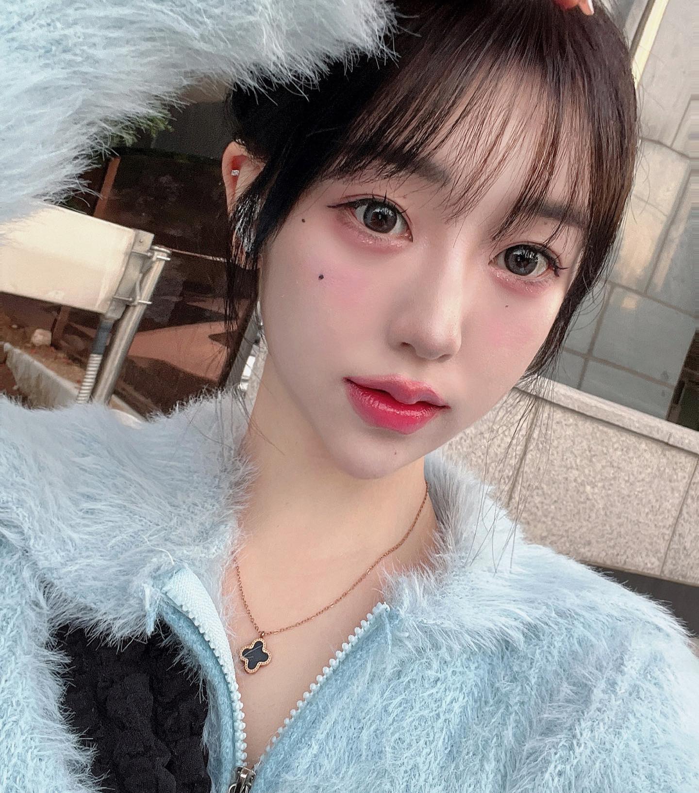 #협찬 

원하는 컬로 눈매 맞춤 시술 🩵 속눈썹펌 하면 뷰러 안 해도 돼서 넘 좋지롱 

15.04.27 #서울대입구속눈썹펌잘하는곳 #서울대입구속눈썹펌 #신림속눈썹펌 #사당속눈썹펌 #관악구속눈썹펌 #속눈썹펌잘하는곳