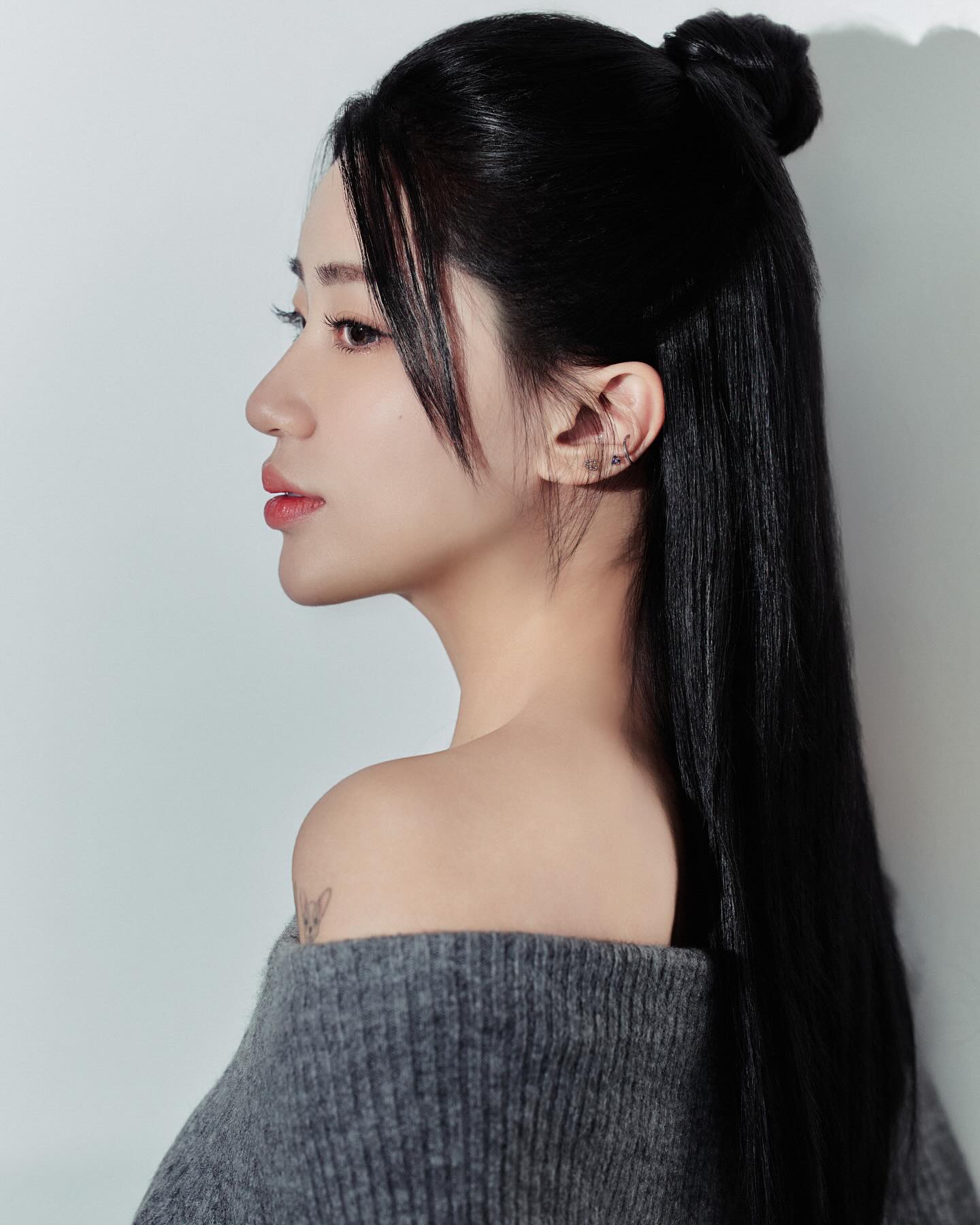 첫 프로필 대만족!🤍

wwwhwajin 
studiosong.jpg