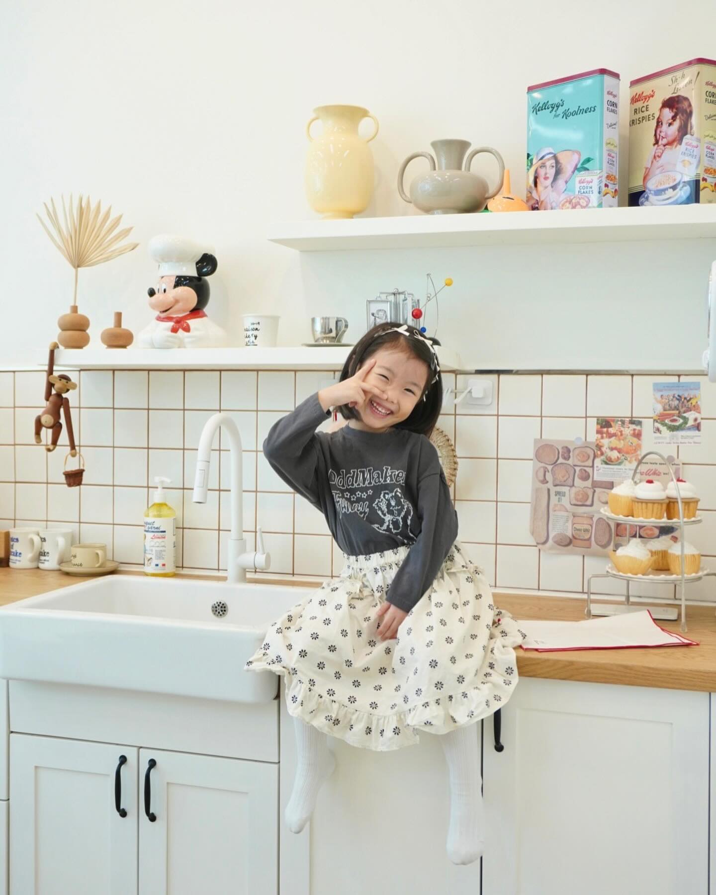 라미랑 찰떡이었던 공간 !! ʚ🧸ྀིɞ
.
.

#키즈모델 #육아기록 #6살딸 #아역모델 #셀프스튜디오