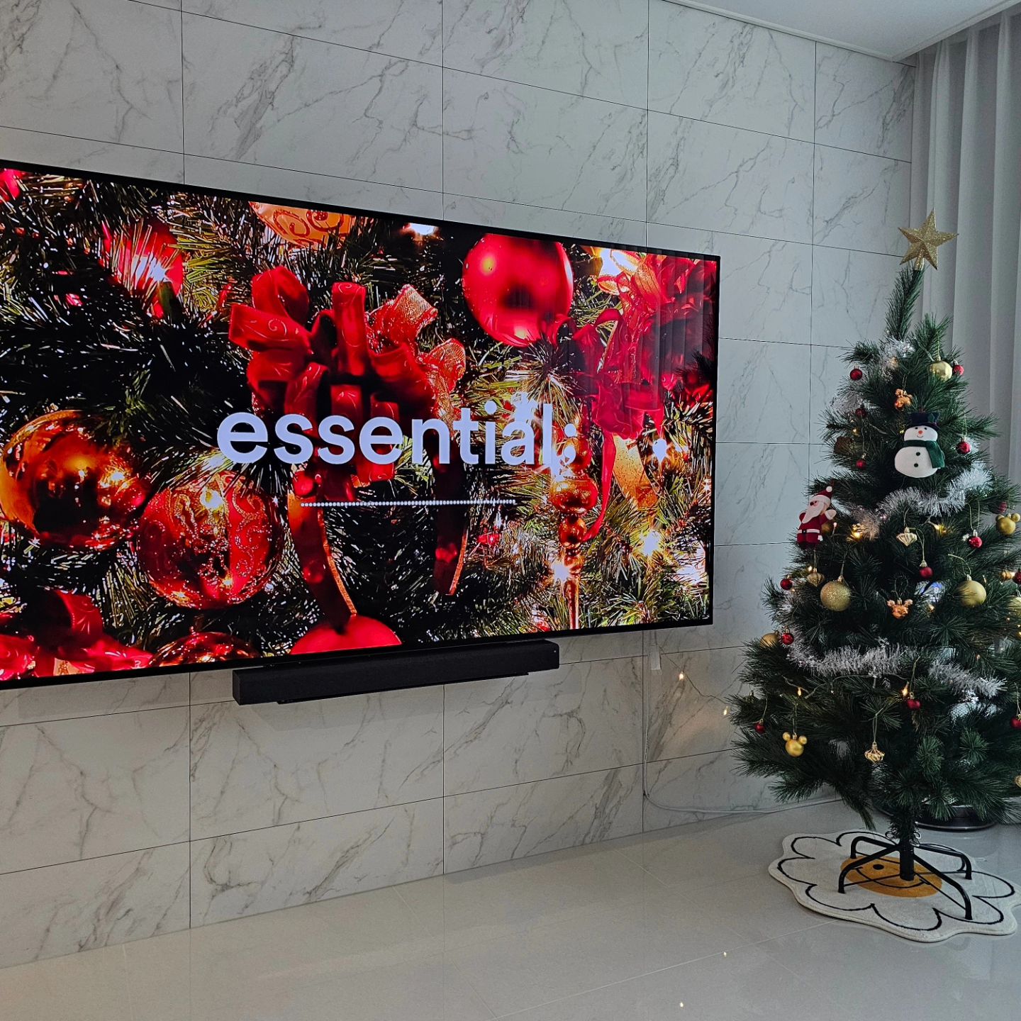 2023.12.15
할부지가 사주신 율이의 크리스마스 선물🎁
