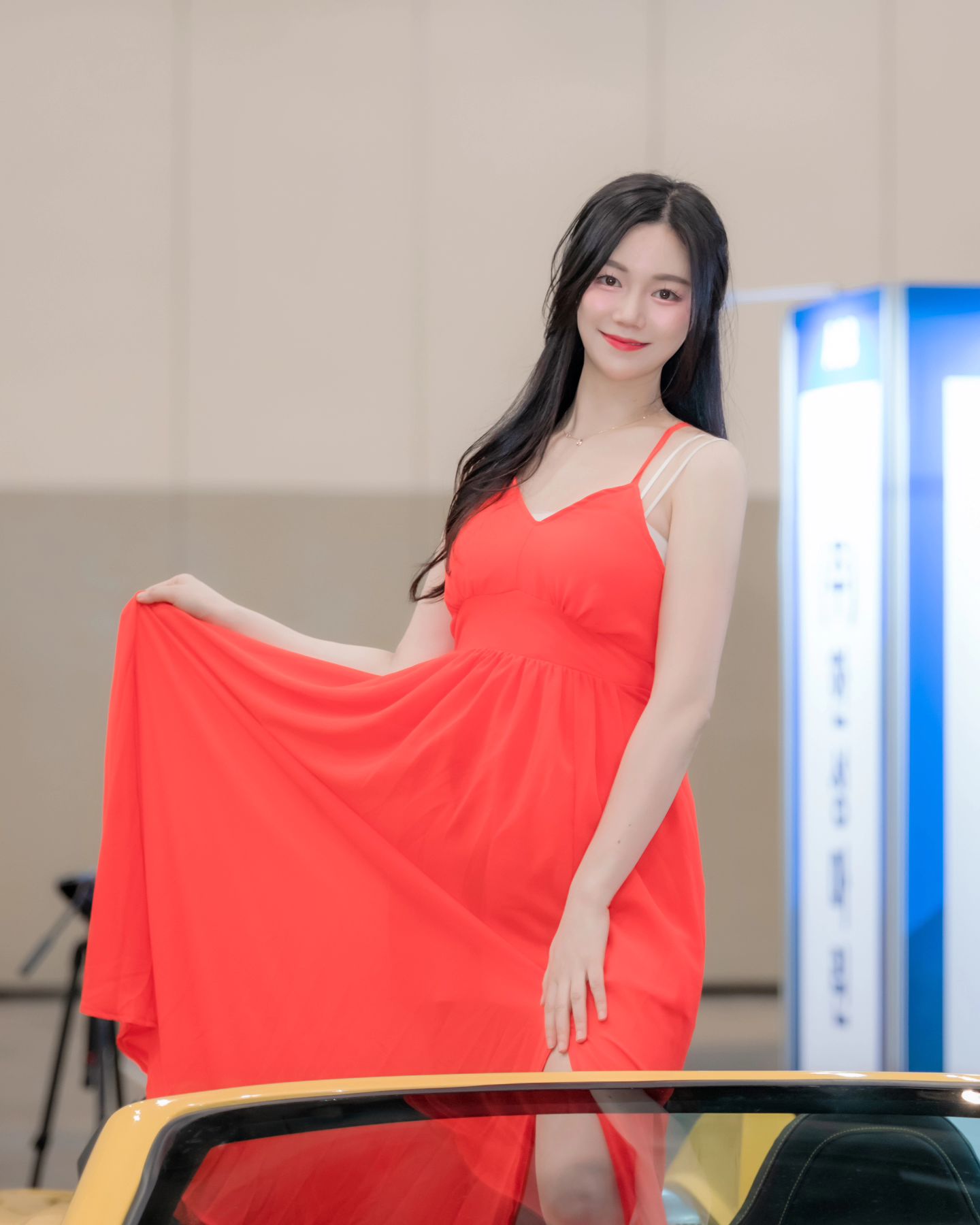 💗
 보트쇼 제기준 1일차가 끝났네요!

다들 일년만에 봐서 반가웠어요😽

매타임 마다 저를 보러 와주신분들 너무 감사드려요

얼마나 힘든지 저도 알기때문에!

항상 감사하고있답니다 ㅎㅅㅎ

사일째 한끼 빼고 액체류만 먹으며 굶고있었는데

함께힘든 여러분을 보며 에너지 뿜뿜~~

내일 마지막날 힘내봅시댜 😍

내일은

10:00 - 11:00 케이엠씨피 (B03)

12:00 -13:00 디텍주식회사 (A07)

14:00-15:00 바라쿠다서프 (E04)

16:00-17:00 D11 (세화상사)

입니다 ㅎㅎ 케이엠씨피는 세가지 중형 보트(노랑 그레이 진그레이)가있어요! 
디텍은 아이언재질의 보트가있답니다!
바쿠라다 서프는 회사네임대로 서핑 자재들이 구비돼있어요!
세화상사는 오늘 자동차찍은 옆부스입니다 다들 헷갈리지 말고 오세요!
내일입을 옷 생각하며 꿀잠잘게요 다들 낼바용 🥰