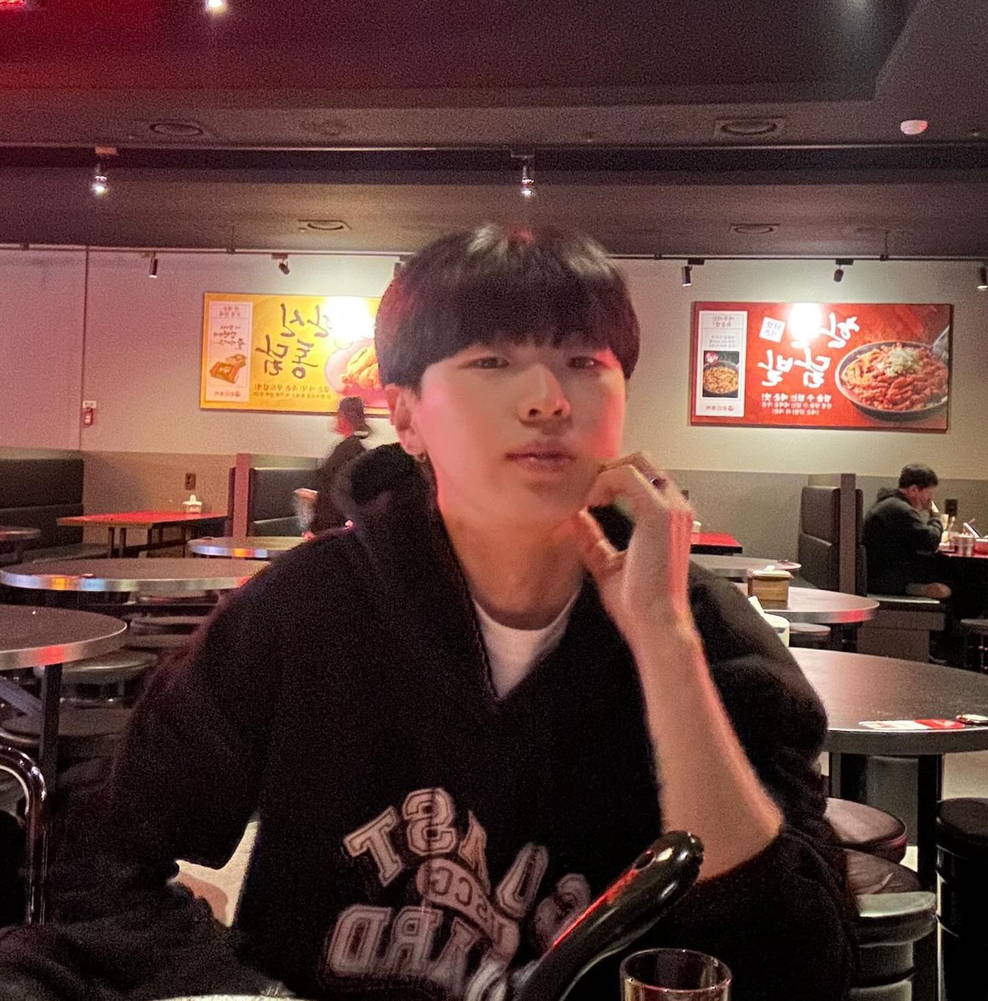 돈을 많이 벌어봅시다🤮