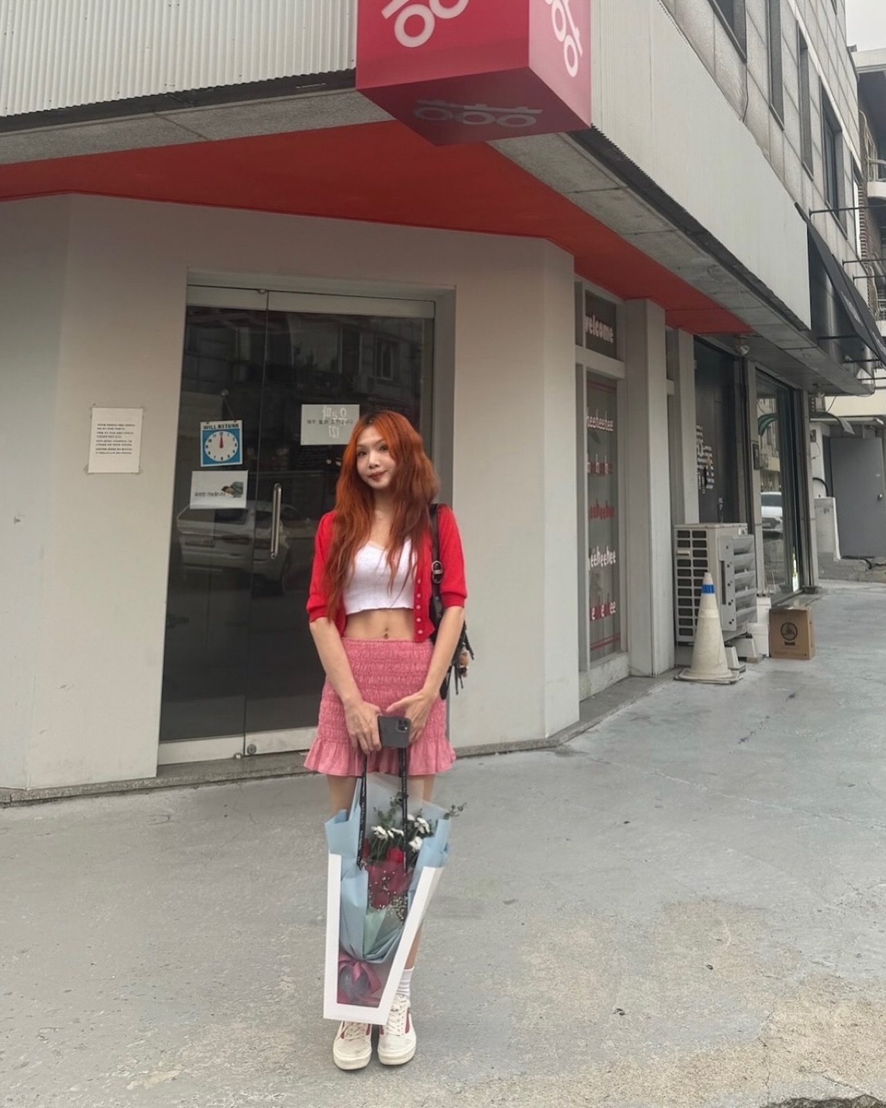 더 늦으면 못올릴거 같아서 올려보는 8월의 기록❤️
수술 전 마지막 데이트여서 멋찌게 하고 싶었는데 컨디션 악화로 동네 데이투
내년에 열씨미 놀ㅈㅑ!!!! 💃🏻