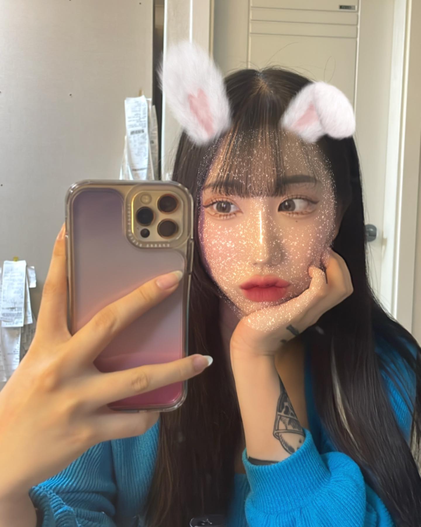 거울로도 이제 사진 잘찍음🦶

•
•
•
#love #lifestyle