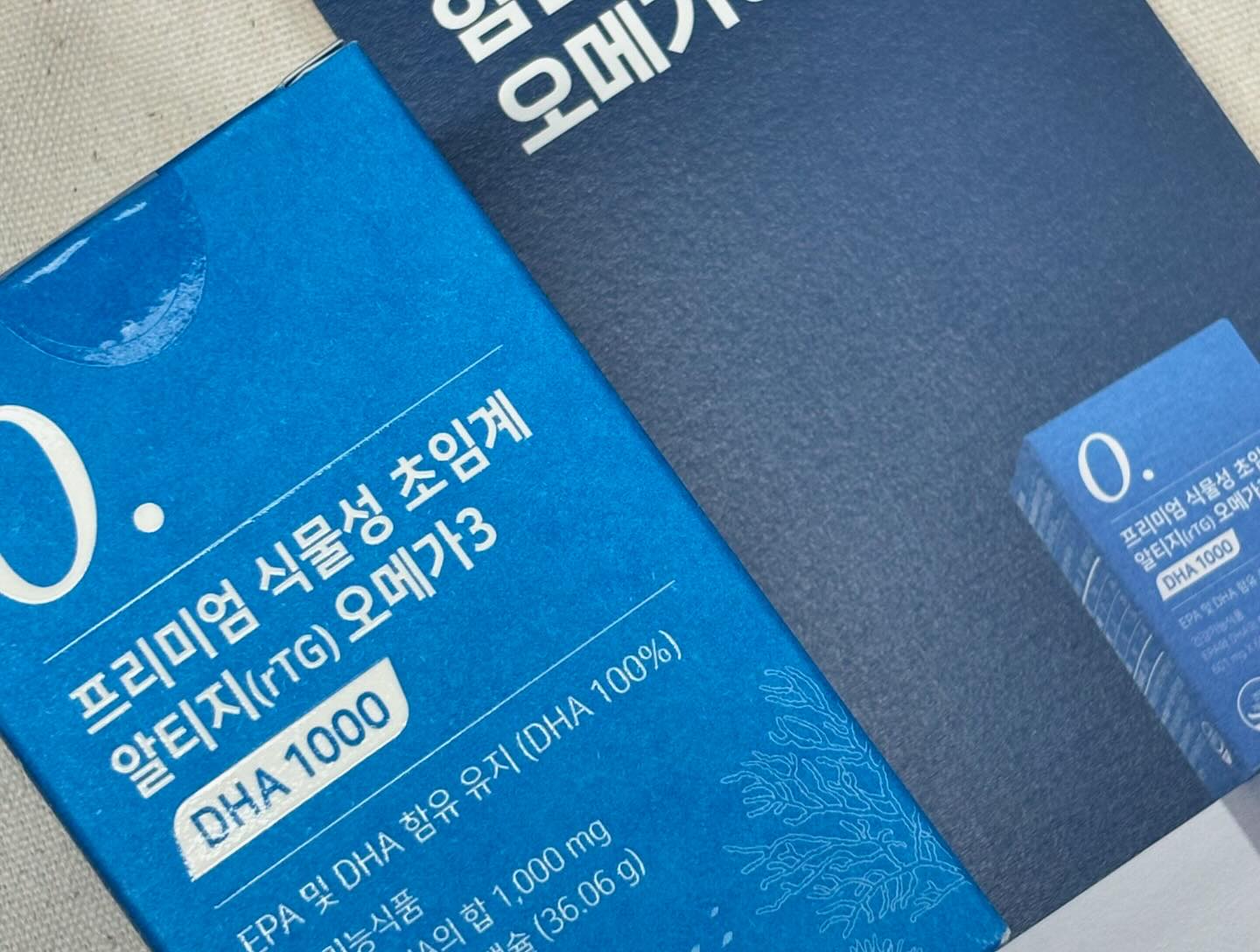 #협찬 

임신 초기부터 얼마 전까지 쭉 먹은 오메가3
매일 챙기는 오메가3덕분에 우리 잔디는 튼튼하게 자라서
어느덧 37주차에 2.7kg! 

아기 발달에 좋기도 하고 임산부 아닌 출산 후에 먹어도
충분한 영양섭취가 가능하여, 조리원에도 가져갈 예정 🩷
열심히 챙겨먹어야지 👶🏻❤

#뉴트리모어 #오메가3 #알티지오메가3 #오메가3효능 #RTG오메가3 #초임계알티지오메가3 #오메가3추천 #식물성알티지오메가3 #식물성오메가3 #임산부영양제 #임산부오메가3 #알티지오메가3추천 

​본 포스팅은 뉴트리모어 서포터즈 활동으로 제품을 제공받아 작성한 포스팅입니다.