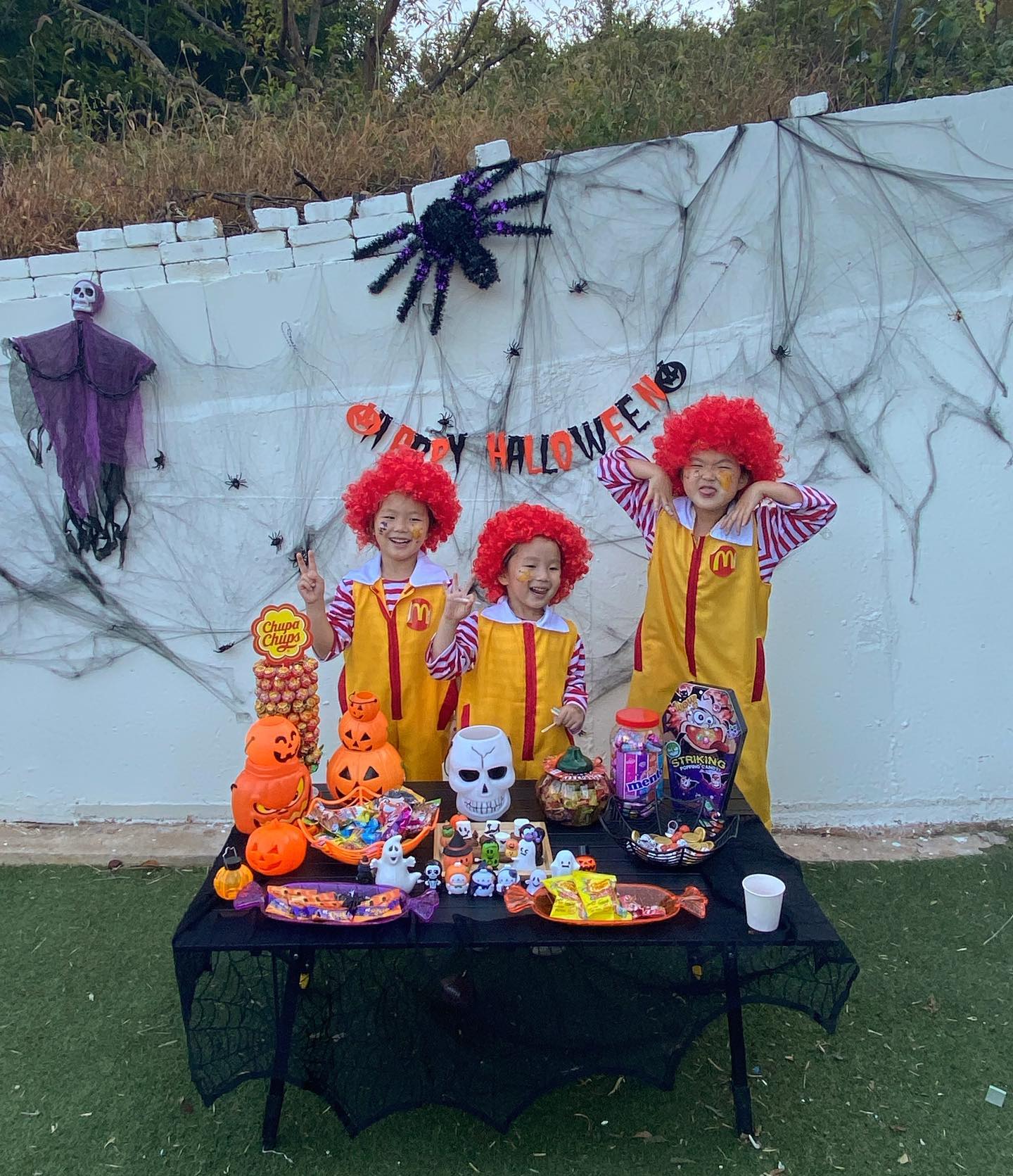 ⠀
⠀
할로윈파티를 빙자한 사진찍기👻👻
⠀
#할로윈
#지아지조마켓