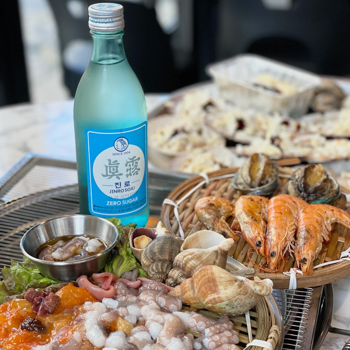 막퍼주는집🐚🦐🍷❣️
.
해산물 맛집🤍술이 달다 
.
.
.
.
#막퍼주는집 #동래해산물맛집 #동래조개구이맛집 #동래막퍼주는집