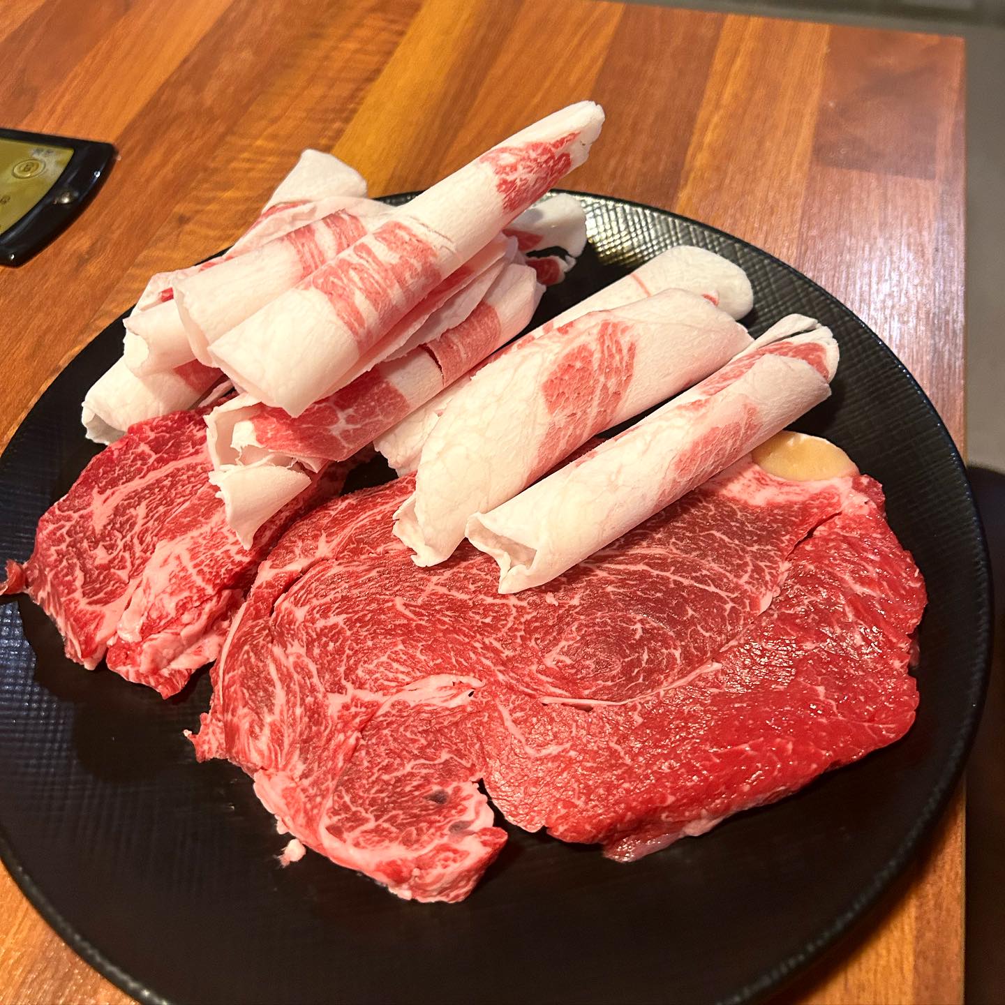 #광고 

🥩 관평동 꽃한우테크노

또 고기 ㅋㅋㅋ
이정도면 고기중독자 ☺️
와 근데 여기 진짜 맛있음
그냥 녹아 🥩🥩🥩
반찬도 다 직접 만드신다는데
하나하나 다 맛있음 😭😭😭

#한우맛집 인정 👍🏻👍🏻👍🏻

#관평동한우#대전한우#대전한우맛집
#관편동한우맛집#대전한우추천