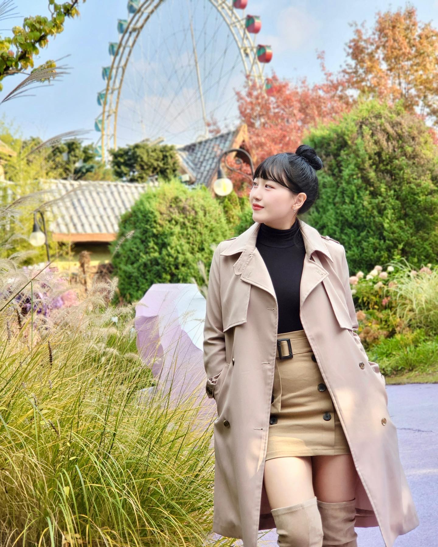 그냥 갑자기 가버린 에버랜드🐼🎡
.
.
.
놀이공원가서 놀이기구 하나도 안탄건 오늘이 처음.. 그냥 동물 좀 보고 이것저것 먹었더니 하루 끝✨ 
#에버랜드 #에버랜드할로윈 #에버랜드사파리 #에버랜드판다 #에버랜드판다월드 #놀이공원 #놀이공원데이트 #놀이공원나들이