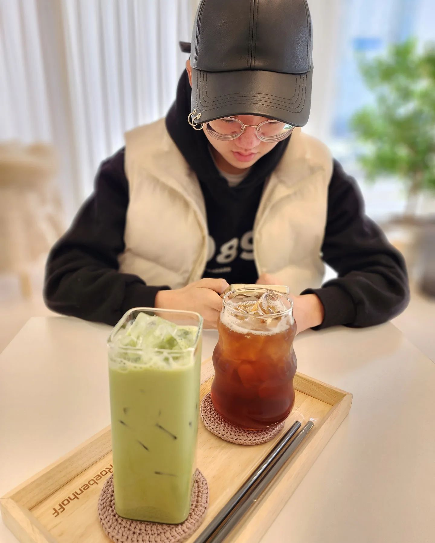 #내밤톨 #내아덜

말차와 아이스티 사이
자꾸자꾸 눈에 넣고 싶어서
카페 real.pat_cafe 
멋진 남자가 되어 돌아오겠다는
#밤톨이🌰 
무슨말을 해주면 좋을까...

D-day5

#군인예비가족