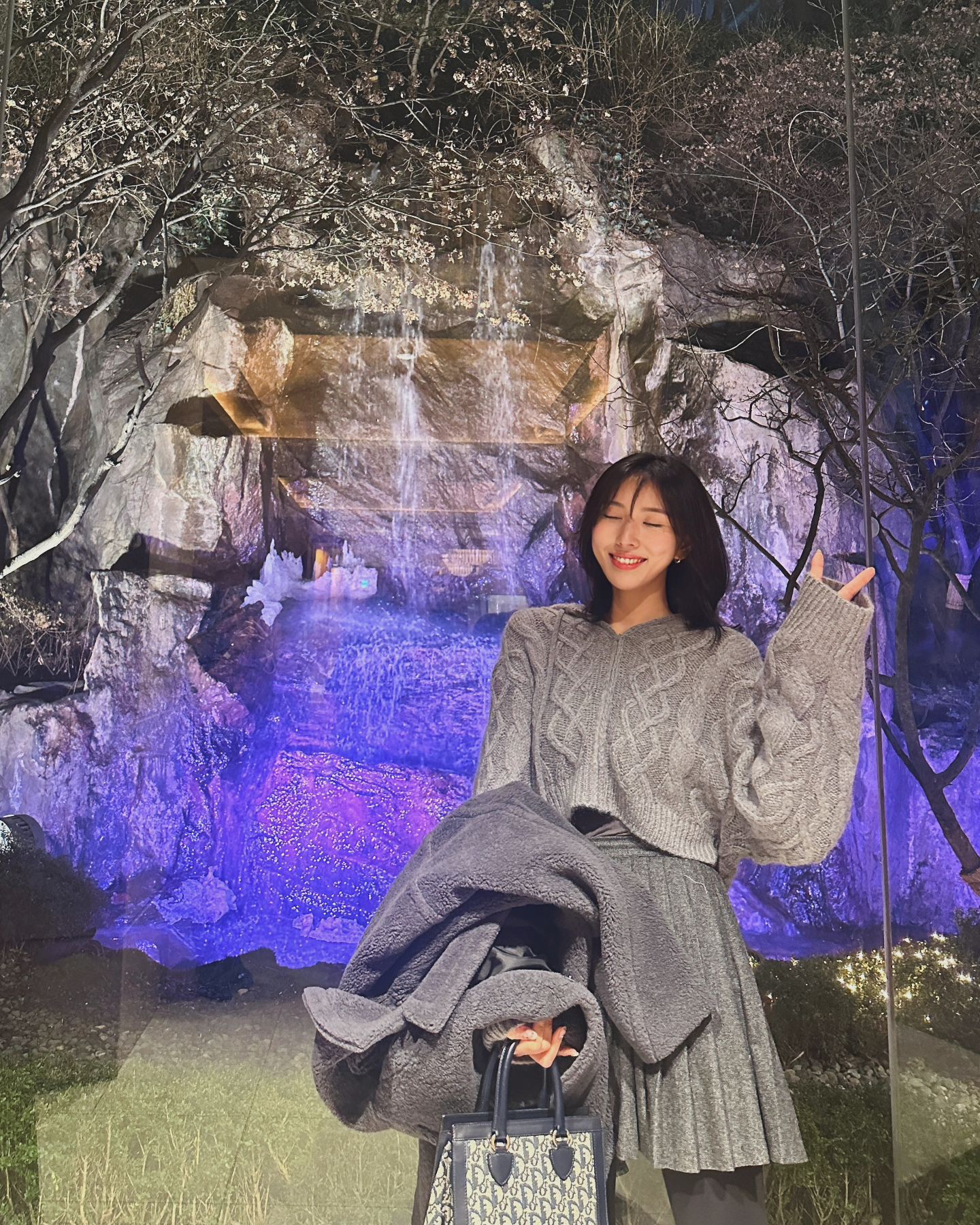 올릴 사진이 너무 많아서 뭐부터 올려야 할 지 모르겠음🥹

일단 딸기뷔페 너무 맛있었다아❤️

#페닌슐라딸기뷔페
#딸기뷔페