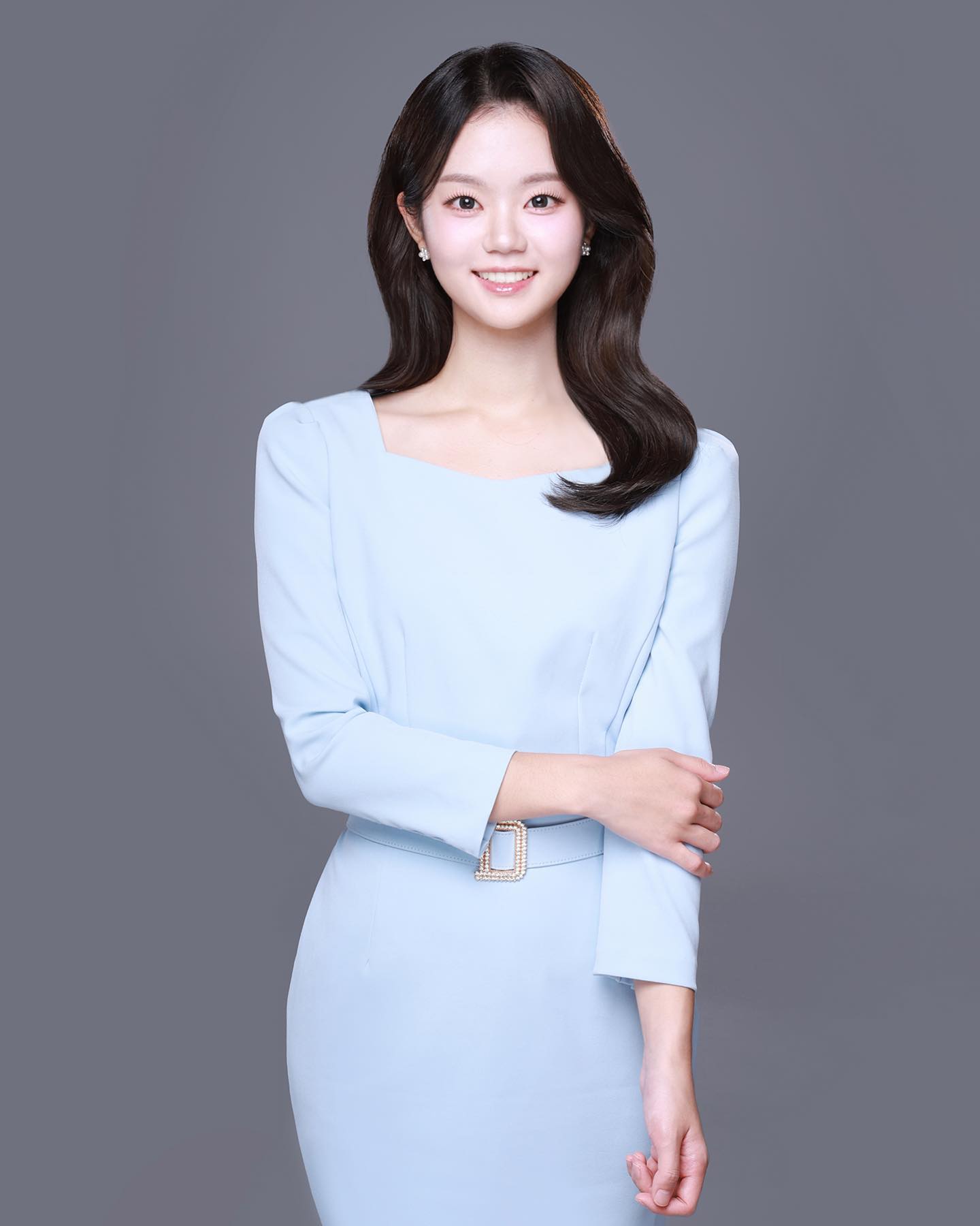 내 쁘로필 어때🩵

#아나운서 #아나운서프로필 #프로필 #맞팔 #원피스코디 #겨울코디 #스튜디오
