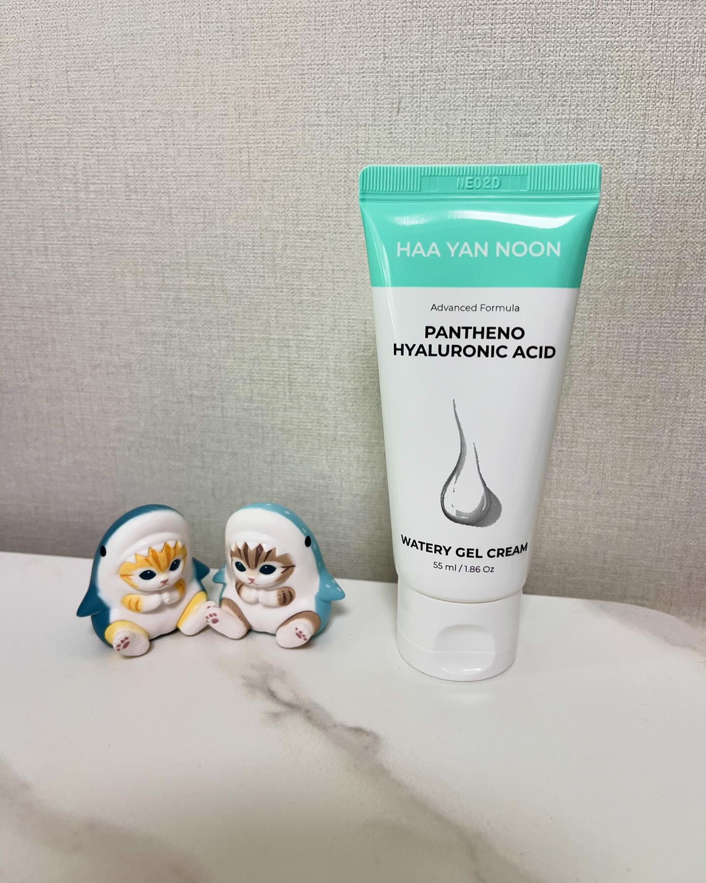 #협찬
"넬라 하얀눈 핀테노
히알루론산 수분크림"

산뜩하고 촉촉함이 오래가는
히알루론산 수분크림 들어봣어?~

8중 히알루론산과 
판테놀의 시너지가 짠짜 - 

피부 수분 충전 뿐만아니라,
피부 장벽 케어에도 도움을..! 

여름철에도 가볍게 쏙 ◇

끈적임없는 수분력 자랑한다구~

특허 성분-세라마이드NP '리포좀화 
된 나노 세라마이드' 특허 기술 적용

당김없이 순한 
하얀눈 수분크림 딱인데@

더 많은 정보는
nella_cosmetic

#넬라 #수분크림 #수분크림추천 #히알루론산크림 #히알루론산수분크림 #보습크림 #고보습크림 #보습크림추천 #판테놀크림 #대용량수분크림 #HAAYANNOON #하얀눈히알루론산수분크림 #히알루론산 #히알루론산보습크림 #하얀눈히알루론산