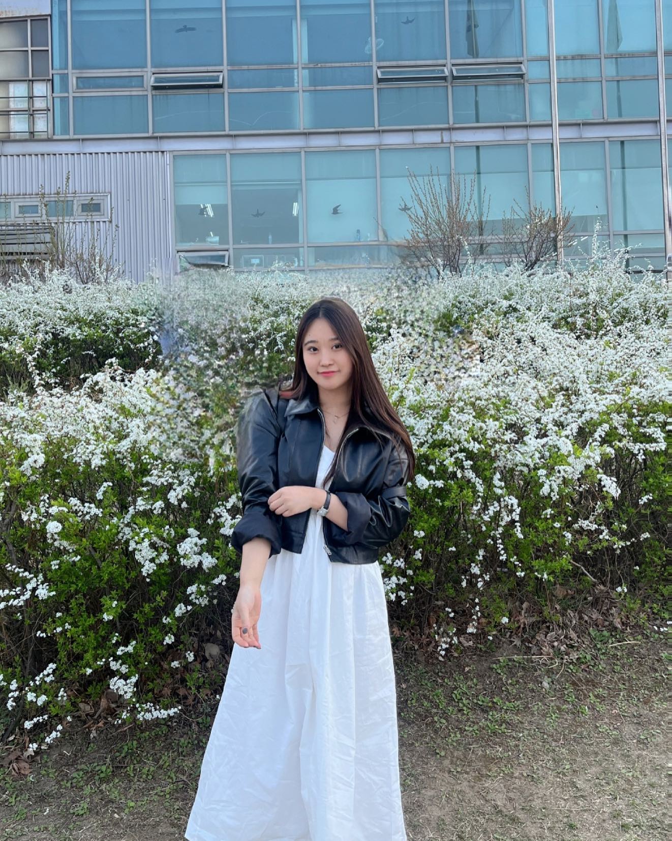 취미=일이 되어버린, 봄이 오는줄도 가는줄도 몰랐던 요즘.  눈떠보니 벚꽃이 날리길래 아 봄이구나 벌써 4월이구나. 더 늦기전에 시간내서 다녀오려고 했던 3월의 주말 🍀