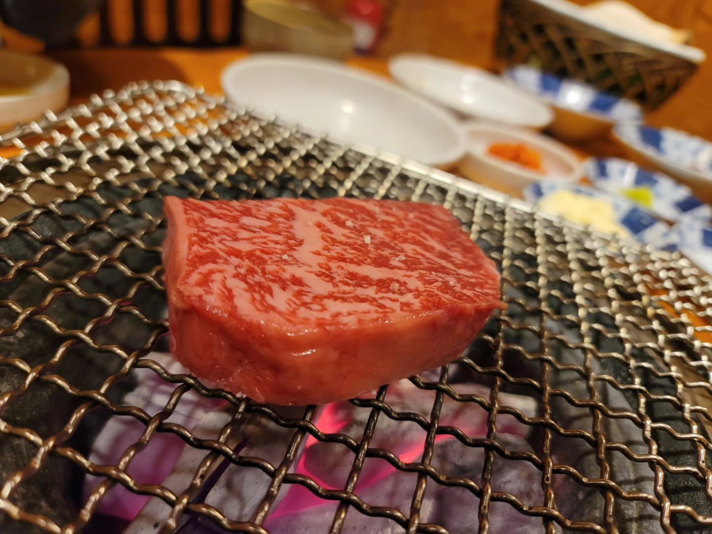 ⠀
철마한우수목원
식사 공간이 다양해서 좋고 1++암소 한우와 함께 직접 만드는 반찬들이 맛이 좋다
⠀
⠀
철마한우
철..철마한우가
마..맛있어서
한..한참동안을
우..우리는 말없이 먹기만했다
⠀
⠀
#철마한우 #부산한우 #기장한우 #철마한우수목원